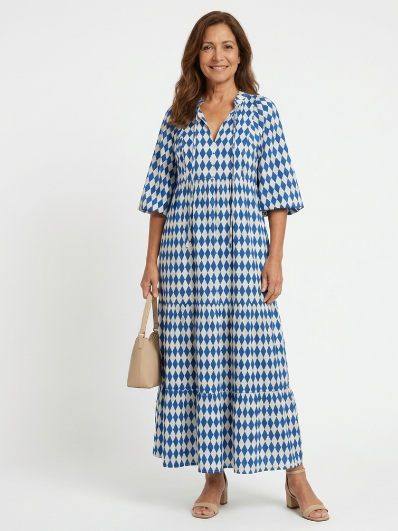 Elodie™ | Chic Tiered Dress in Luxe Fabric