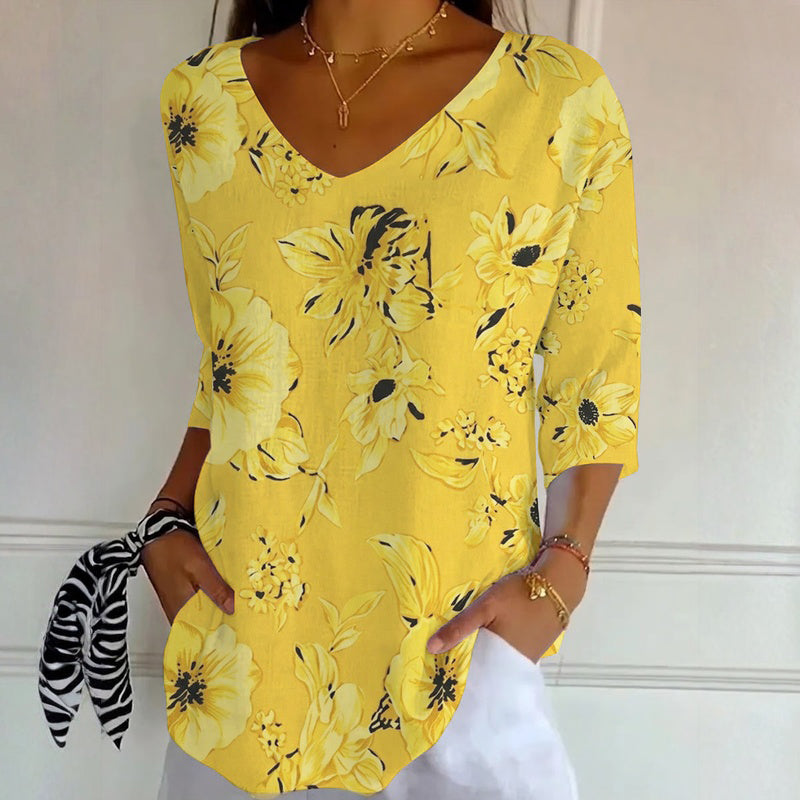 Lila™ | Vintage Floral Cotton T-Shirt for Timeless Charm