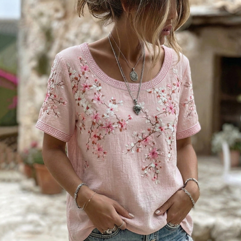 Lila™ | Vintage Floral Cotton Tee for Timeless Charm