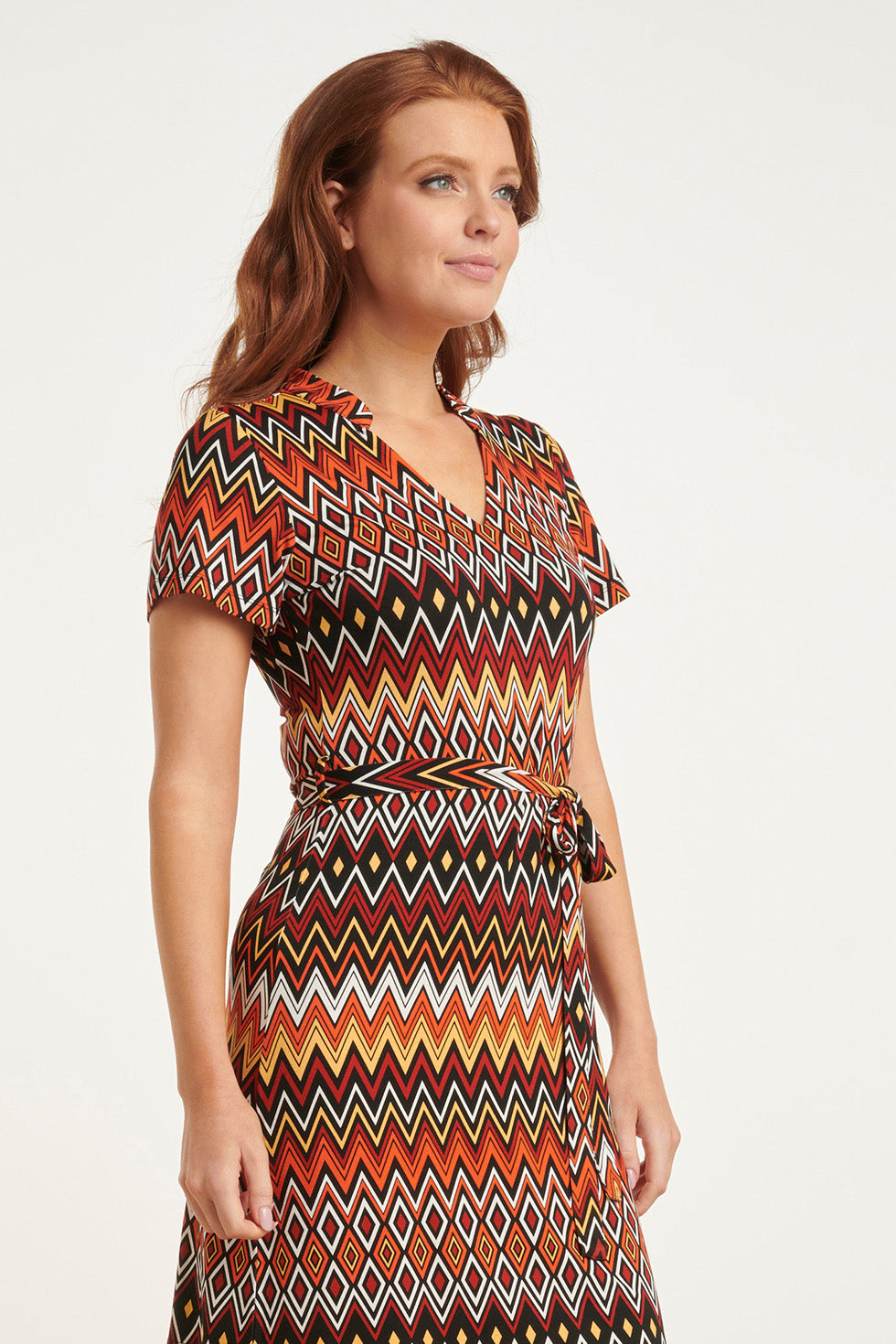 Clara - Stunning Graphic Dress