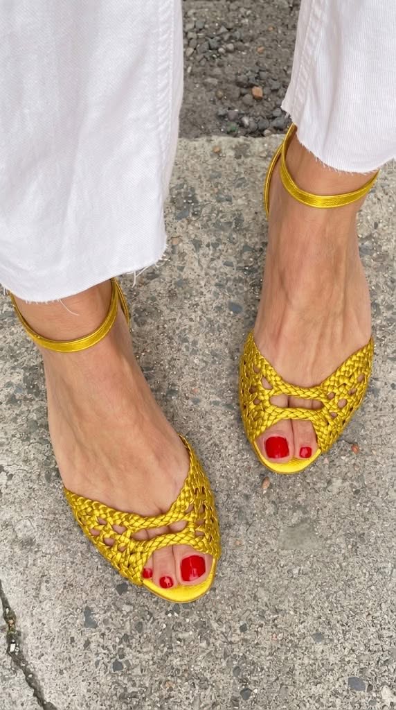 Isadora™ | Chic Woven Gold Sandals for Effortless Elegance