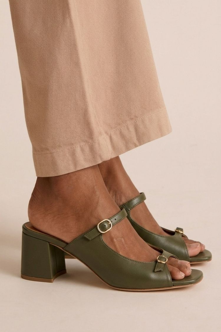 Isabella™ | Chic Leather Riviera Sandals for Effortless Elegance