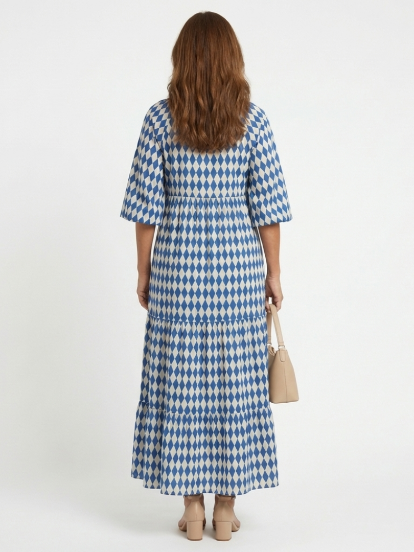 Elodie™ | Chic Tiered Dress in Luxe Fabric