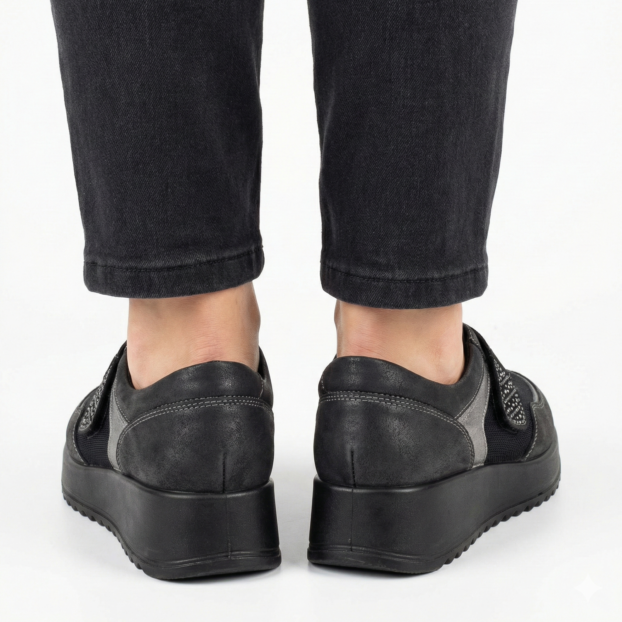 Isabella™ | Luxurious Leather Women's Shoe