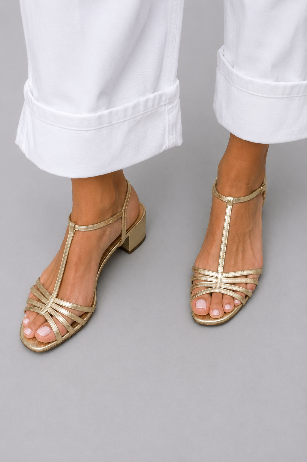 Isabella™ | Chic Golden Sandals for Effortless Elegance
