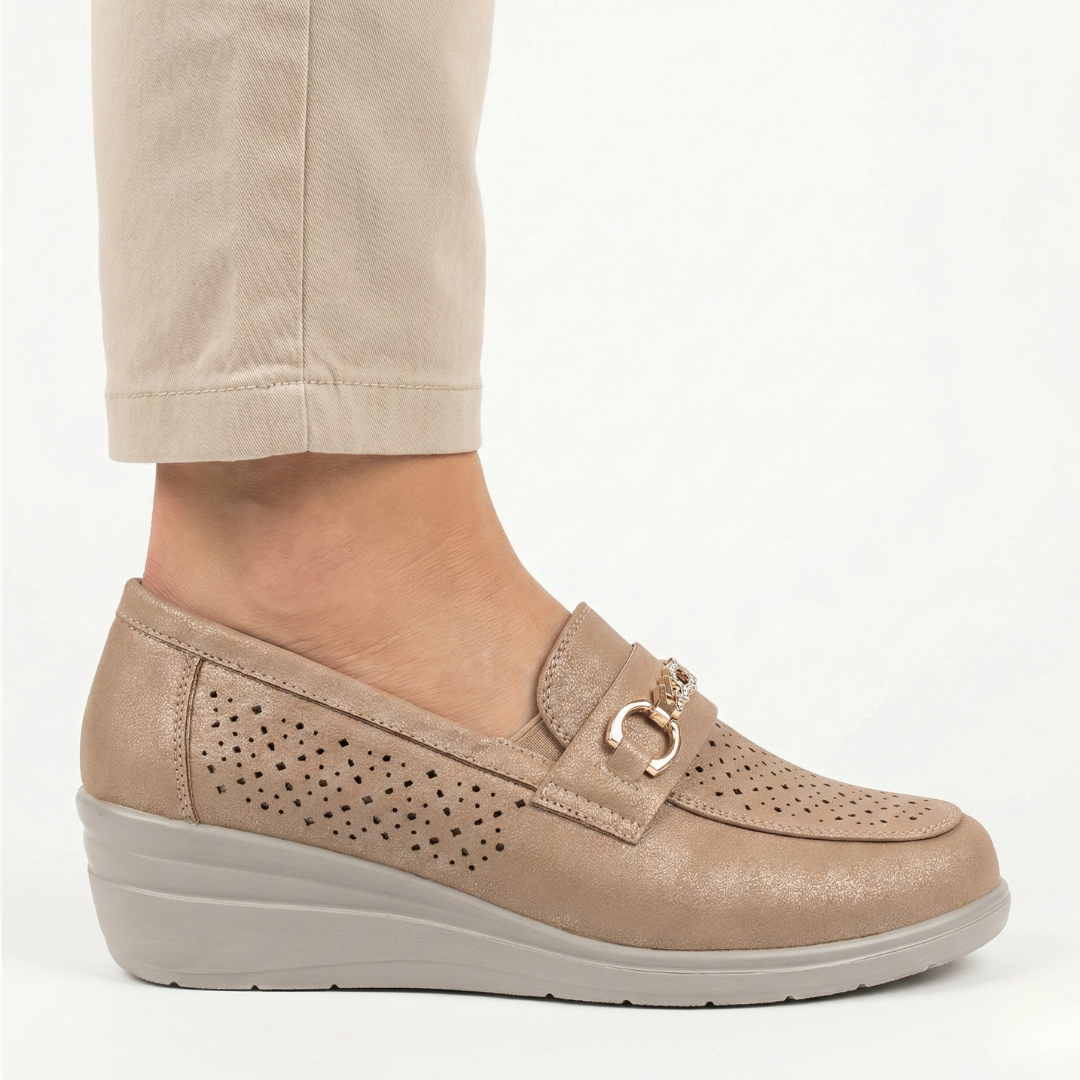 Darla™ | Luxurious Leather Moccasins for Comfort