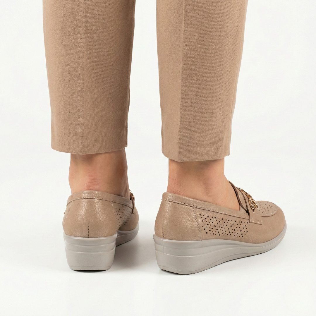 Darla™ | Luxurious Leather Moccasins for Comfort