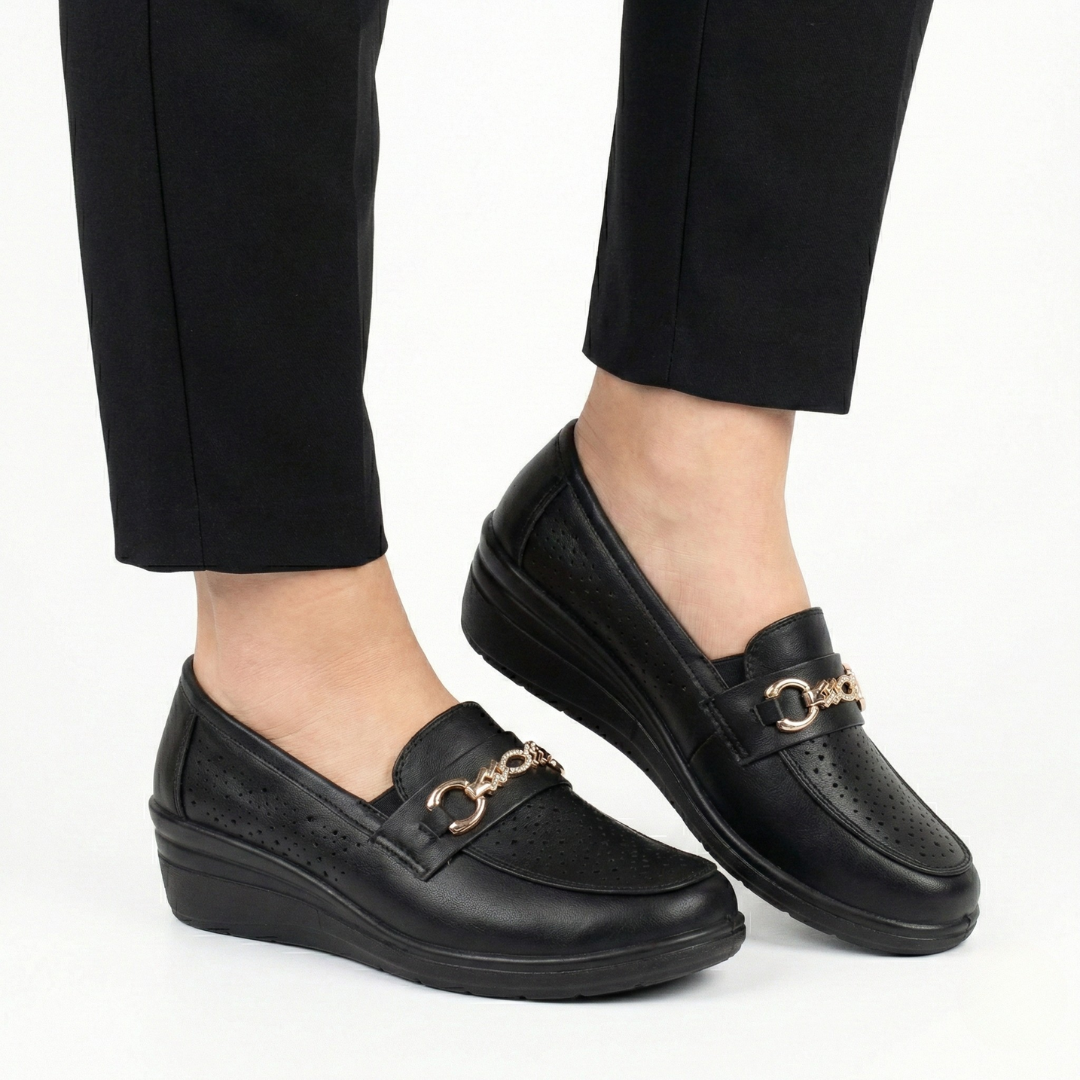 Darla™ | Luxurious Leather Moccasins for Comfort