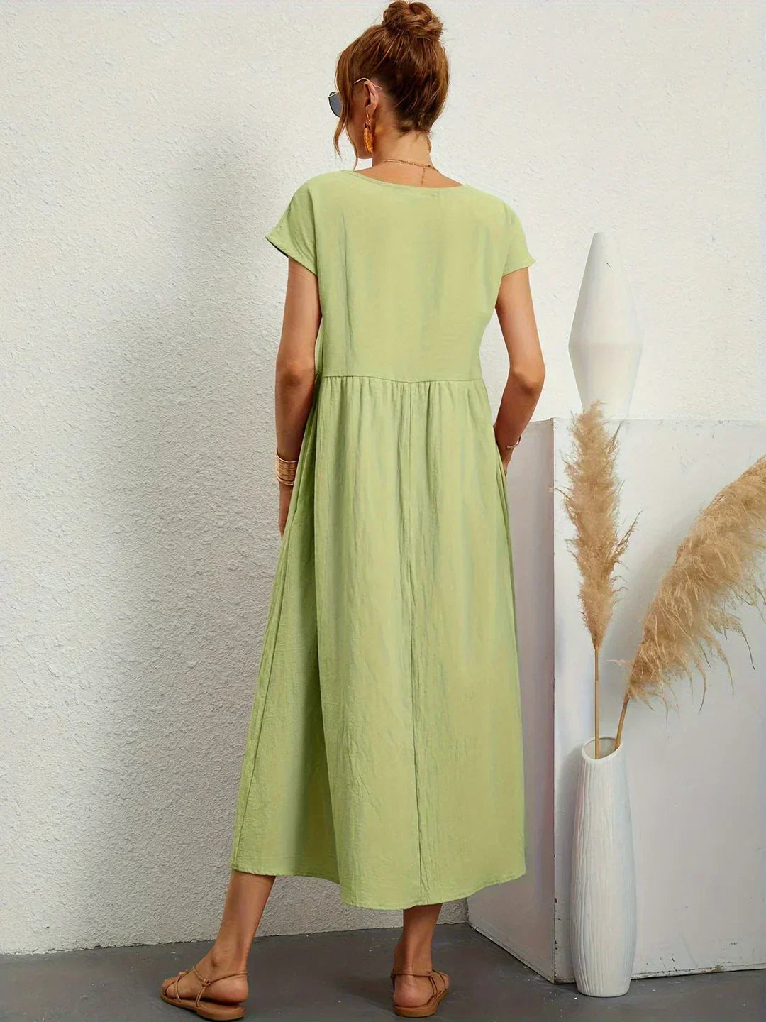 Isabella™ | Timeless Midi Dress for Effortless Elegance