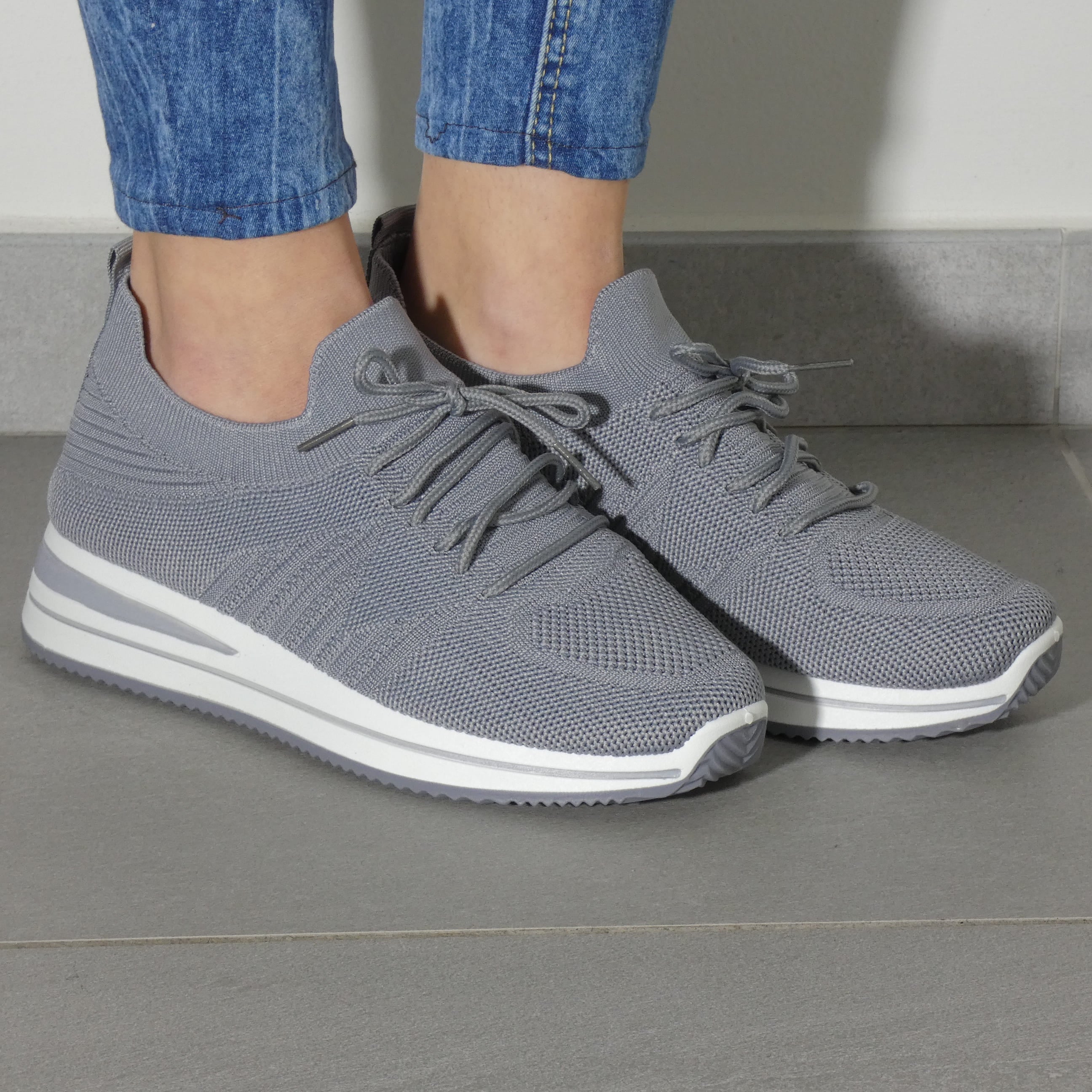 Isabella™ | Stylish Comfort Footwear for Every Occasion