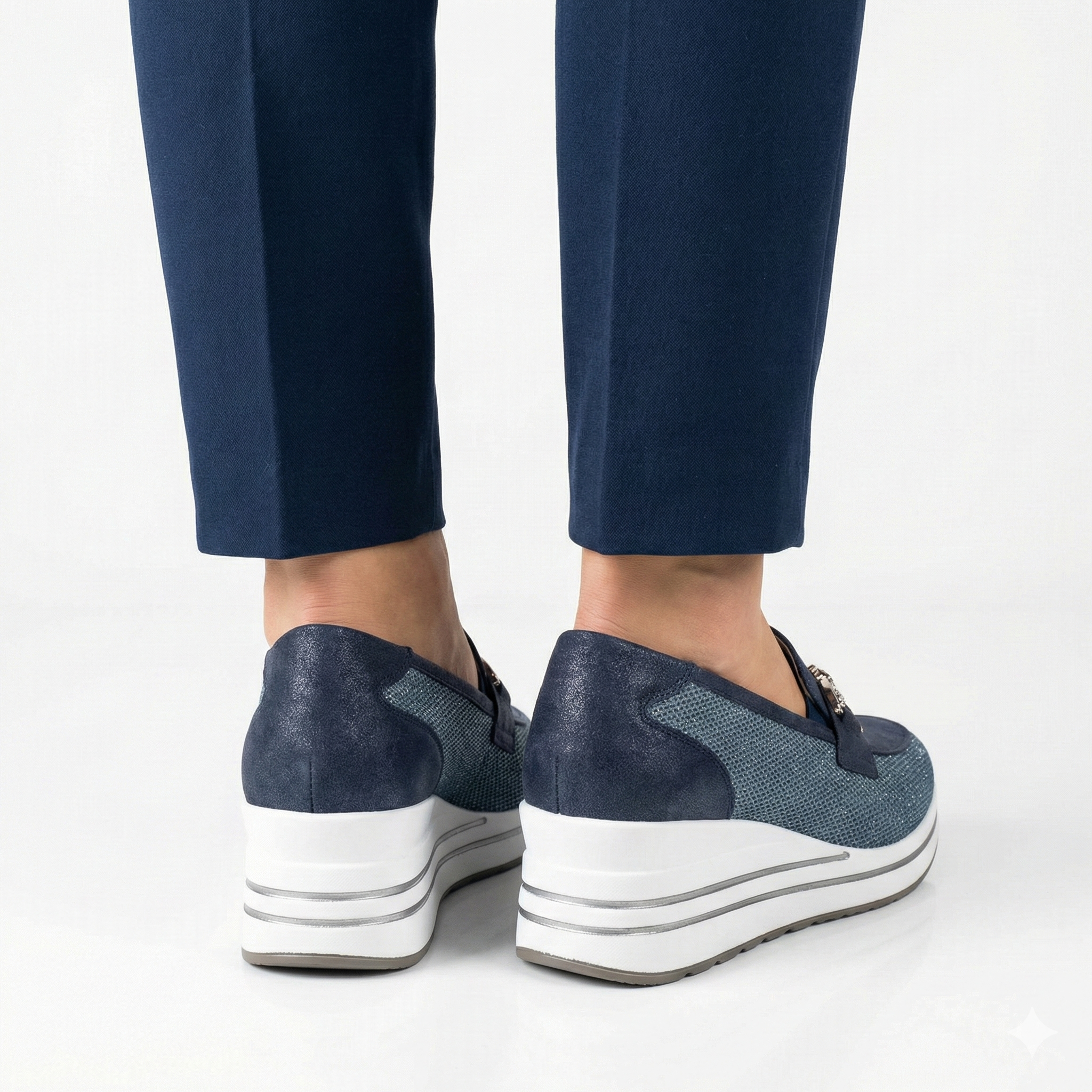 Lila™ | Luxurious Leather Moccasins for Everyday Elegance