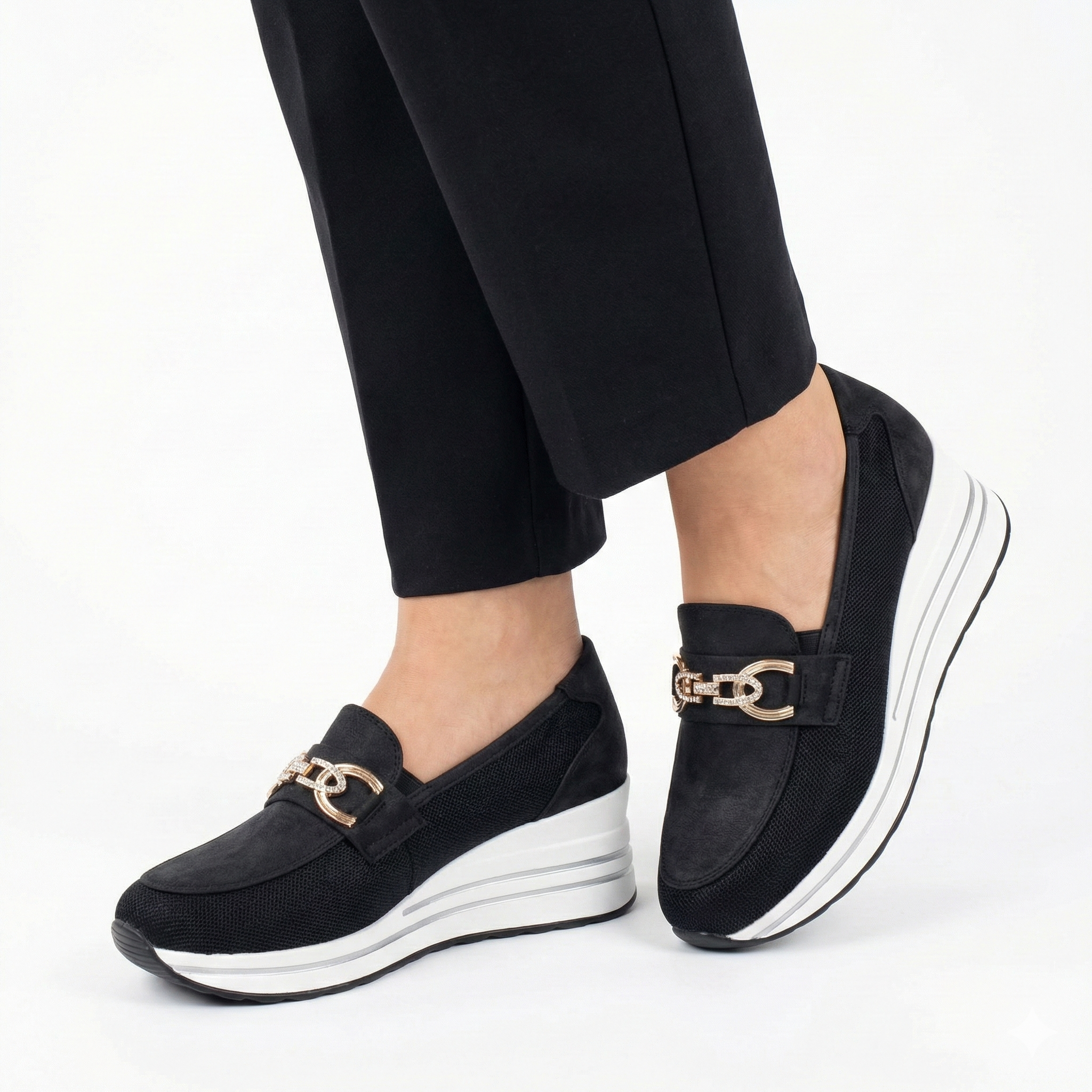 Lila™ | Luxurious Leather Moccasins for Everyday Elegance