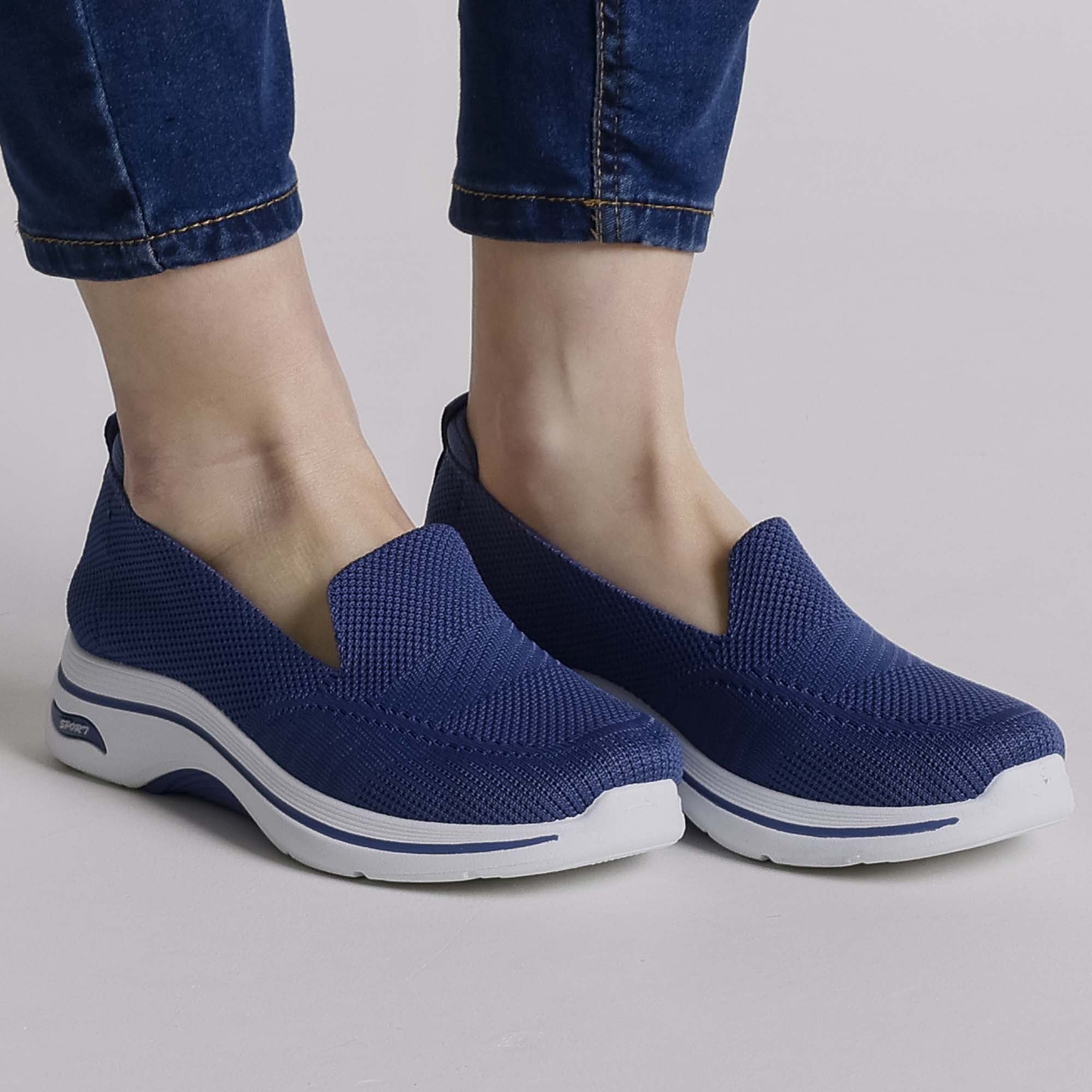 Lila™ | Chic Slip-On Sneakers for Effortless Style