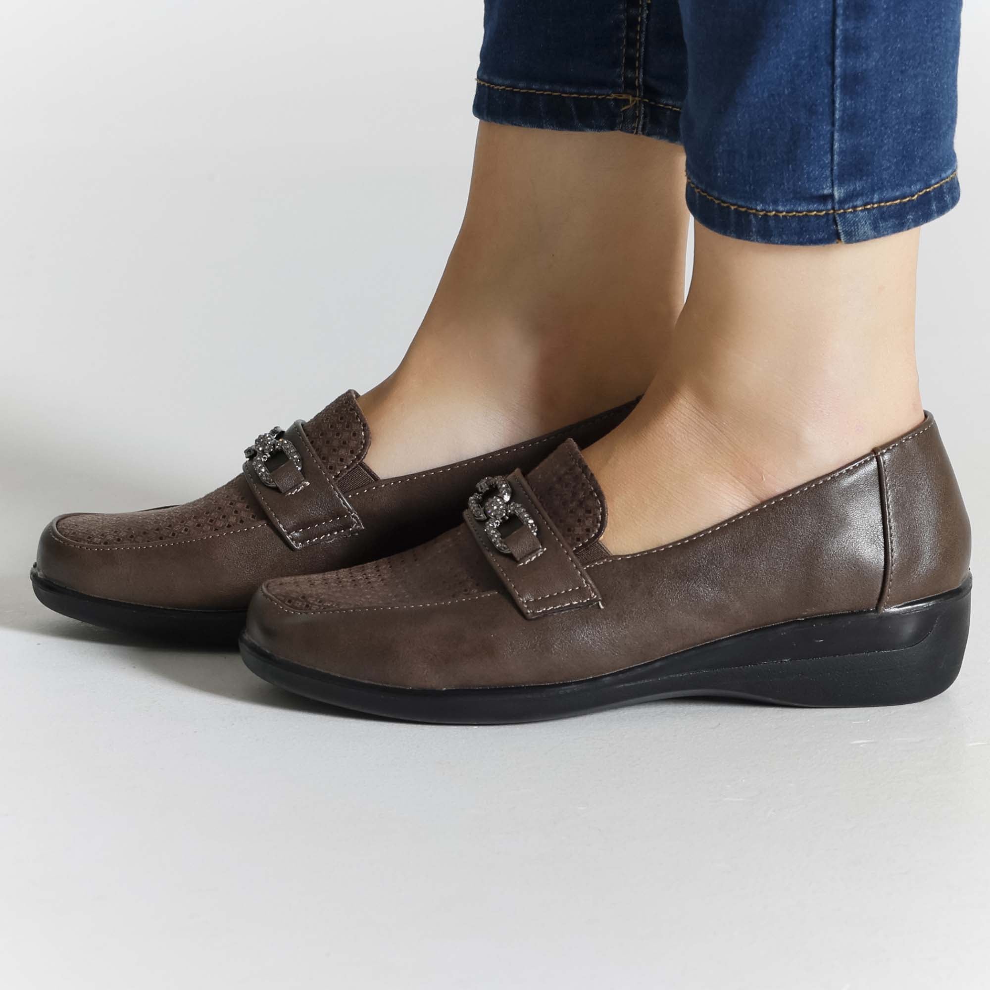 Giselle™ | Chic Leather Loafers for All-Day Comfort