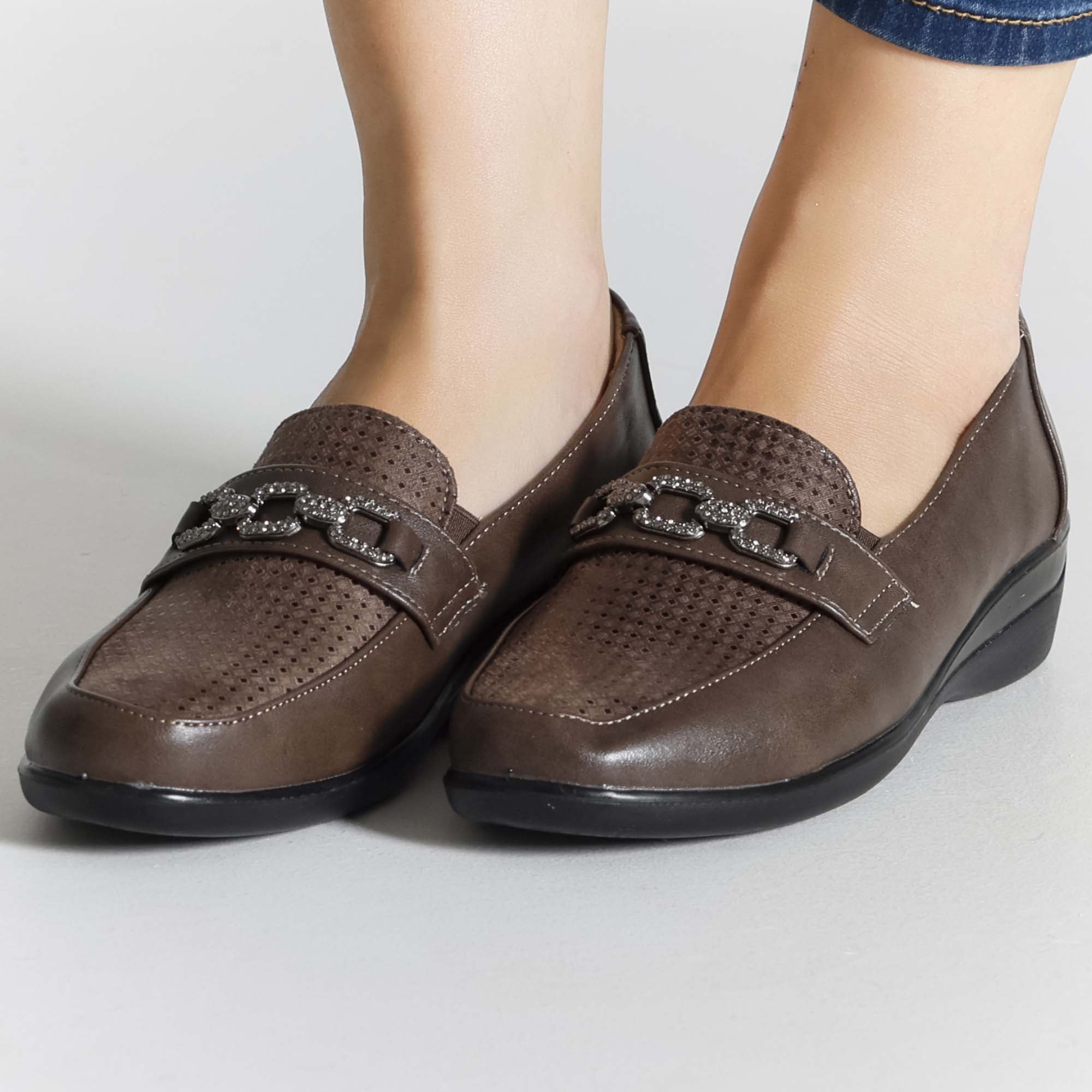 Giselle™ | Chic Leather Loafers for All-Day Comfort