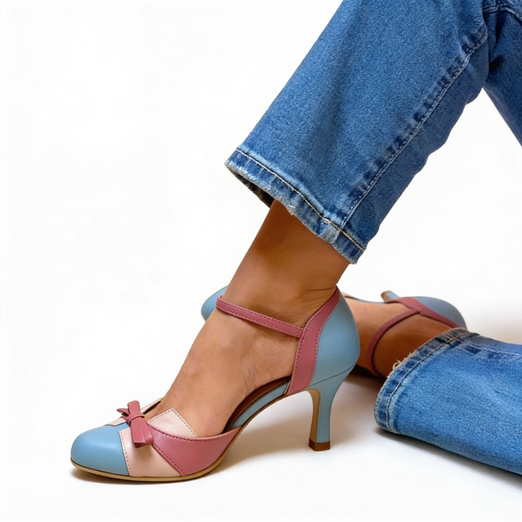 Isabella™ | Chic Leather Heels for Confidence