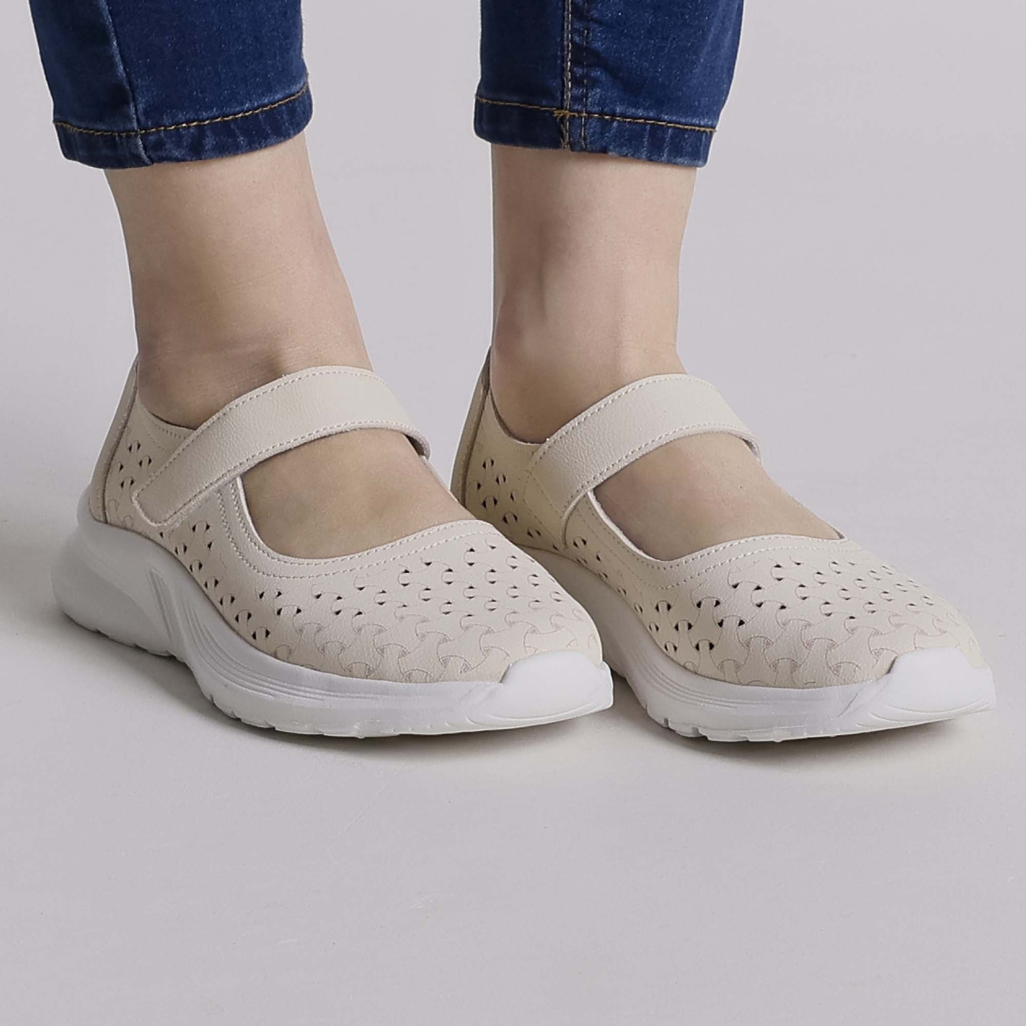 Isabella™ | Chic Leather Loafers for All-Day Elegance