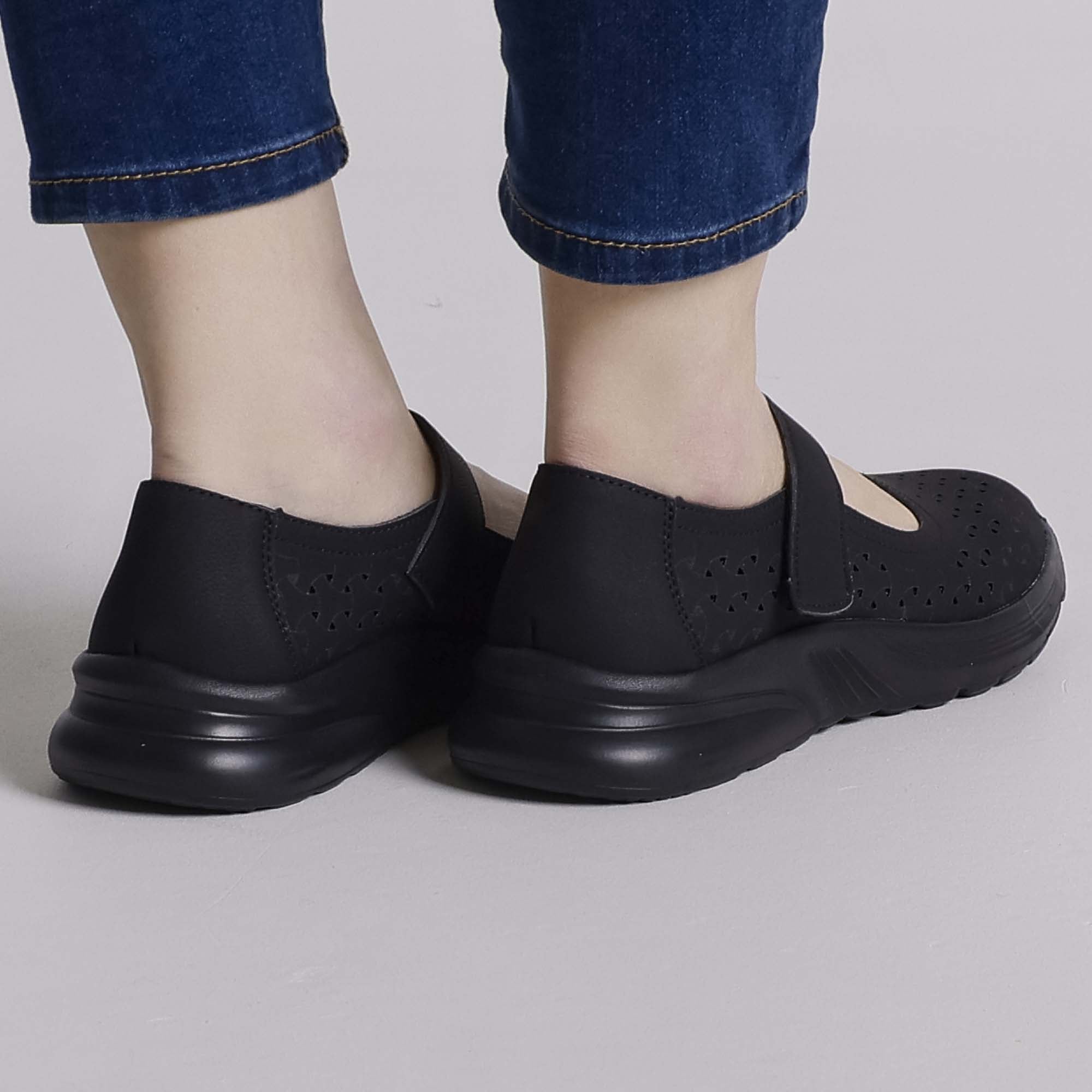 Isabella™ | Chic Leather Loafers for All-Day Elegance