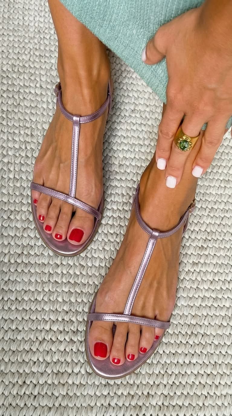 Rosalba™ | Chic Golden Sandals for Effortless Elegance