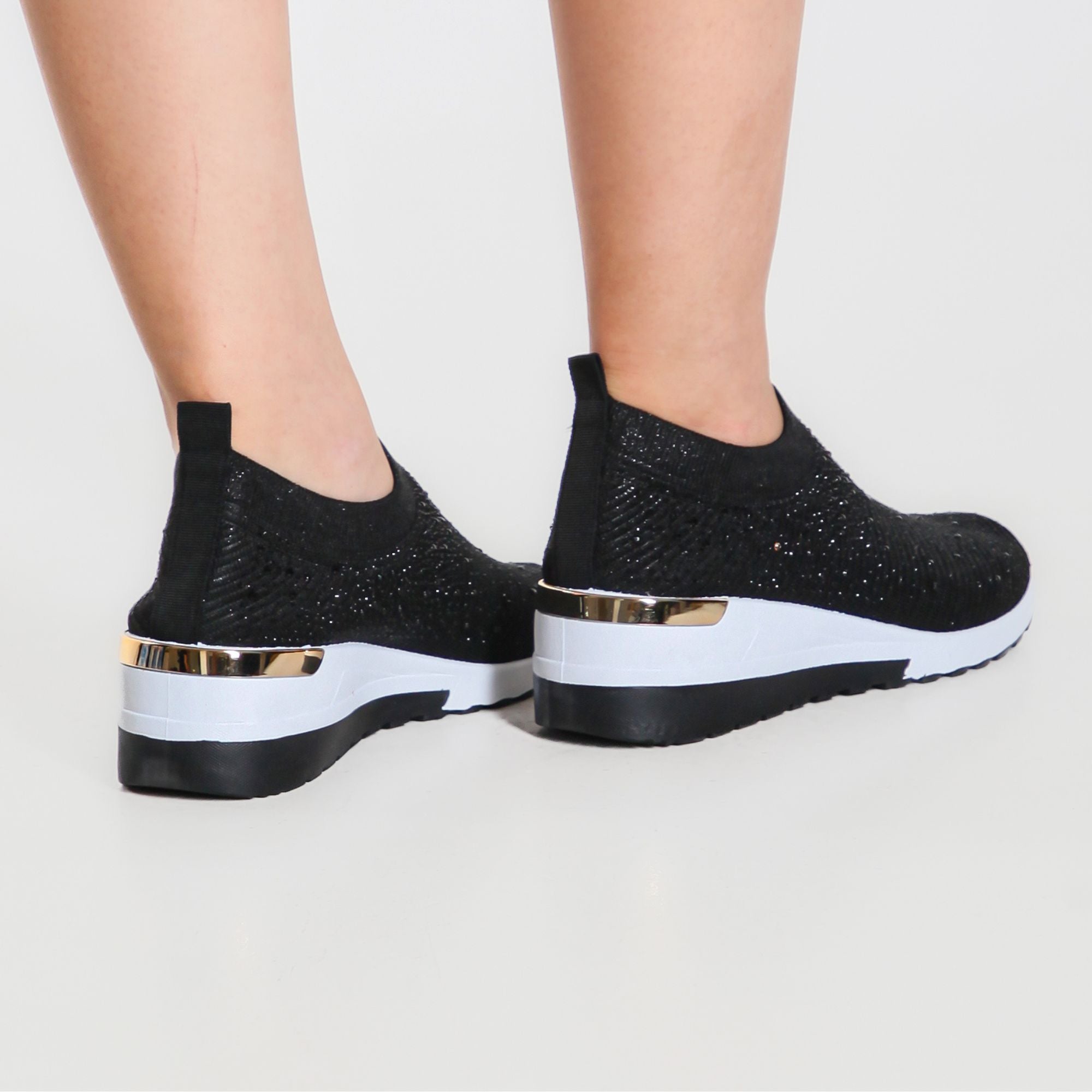 Lila™ | Cozy Memory Foam Sneakers