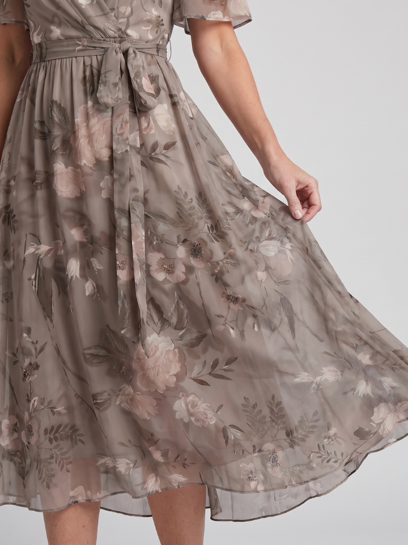 Mirabel™ | Floral Midi Dress with Grace