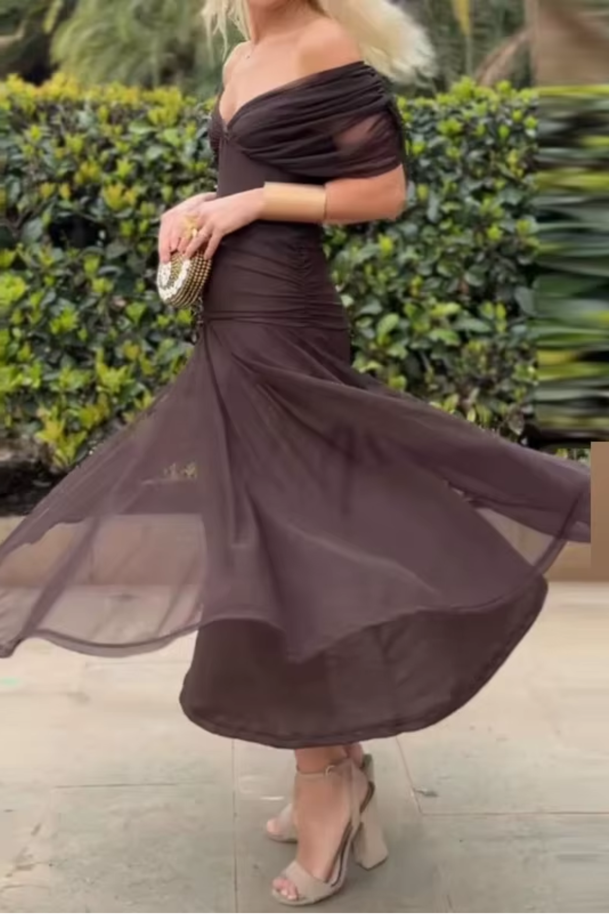 Louise™ | Graceful V-Neck Maxi Dress