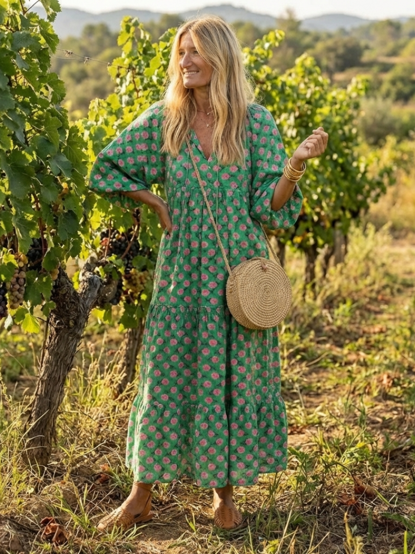 Genevieve™ | Chic Floral Tiered Midi Dress
