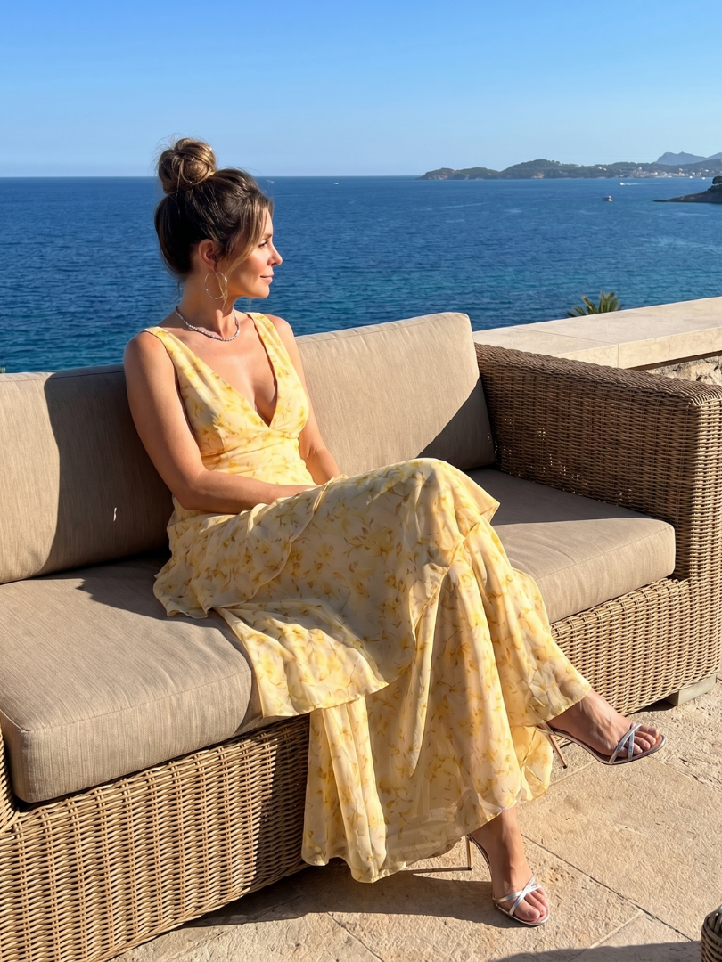 Ottilie™ | Graceful Midi Dress in Painterly Print
