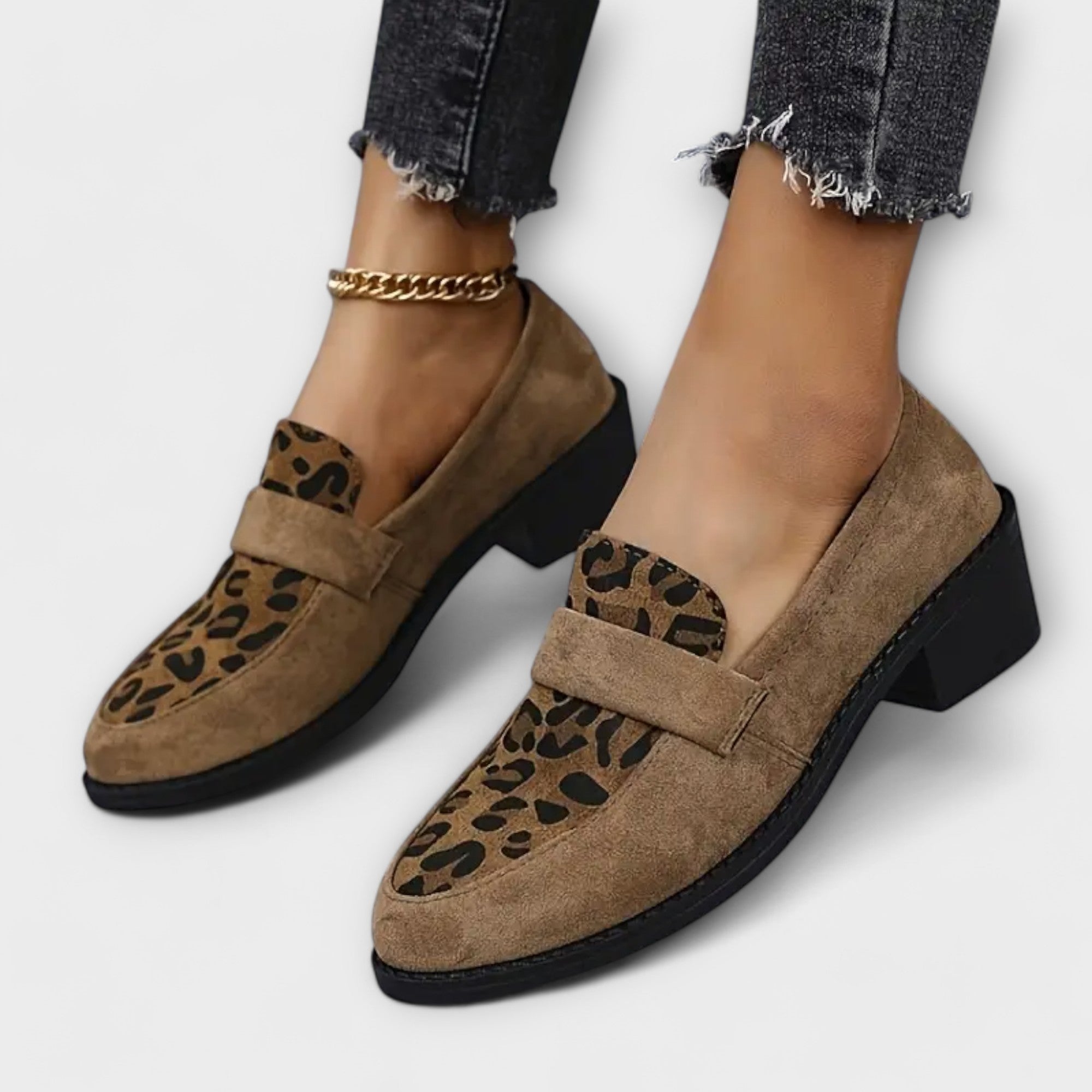 Vivienne™ | Chic Panther Print Shoes for Confidence