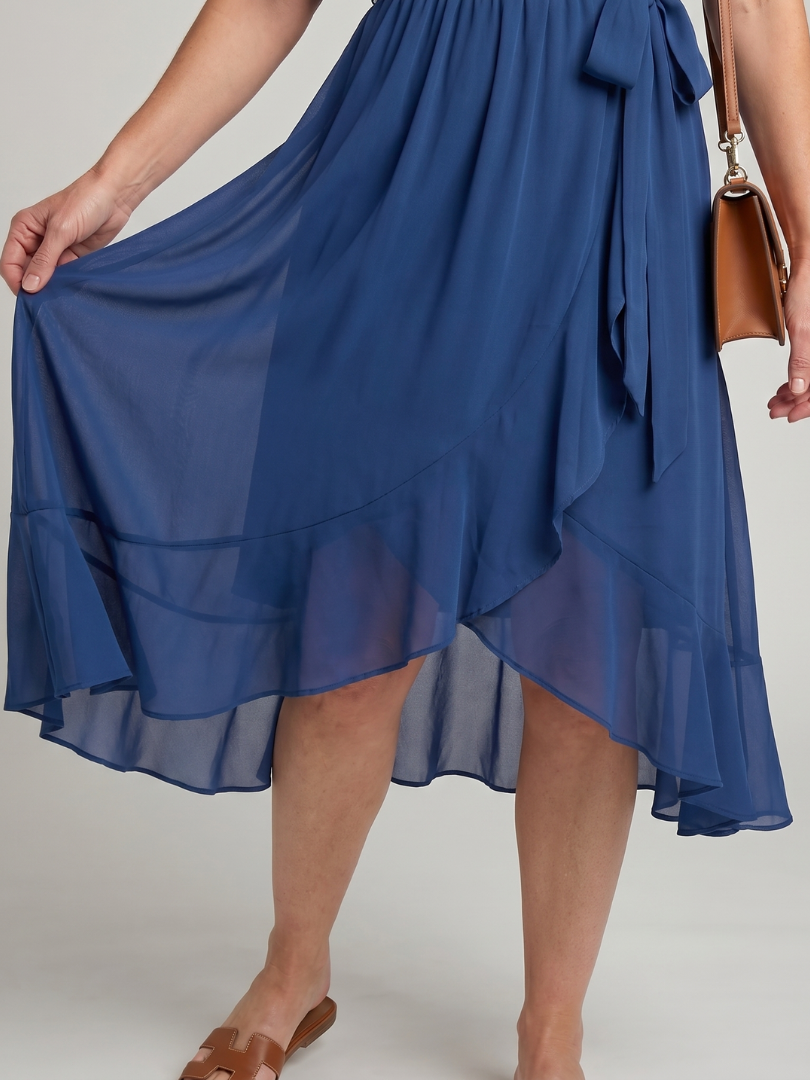 Serena™ | Fluid Hem Midi Dress for Effortless Elegance