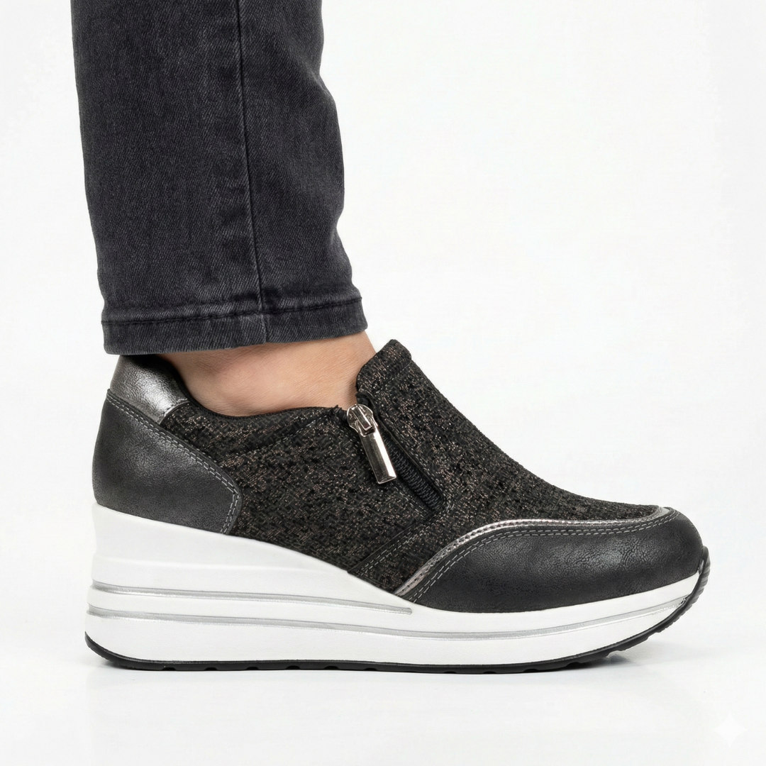 Lila™ | Luxurious Suede Women's Shoe for All-Day Comfort