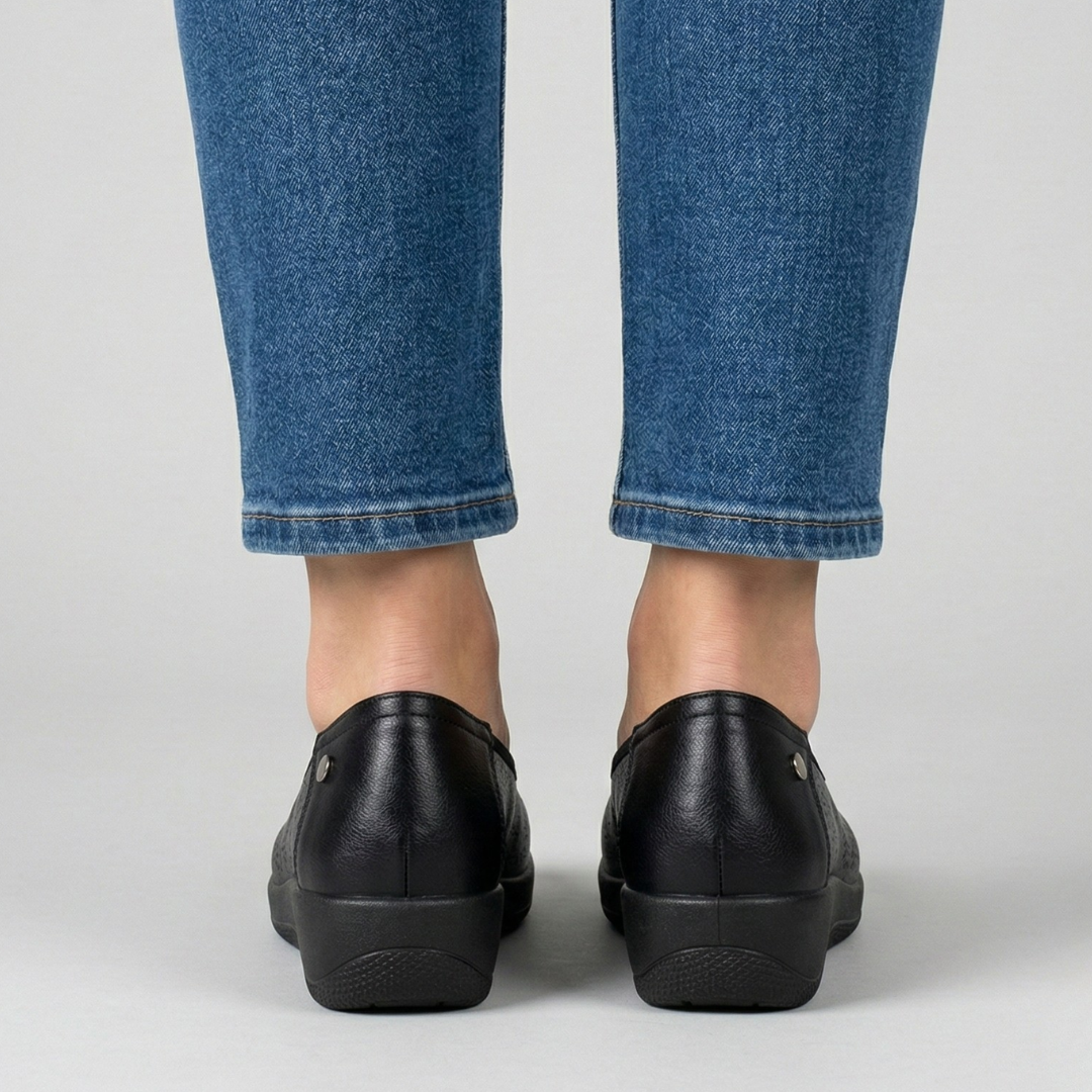 Ivonne™ | Luxurious Leather Ballerina for Effortless Elegance