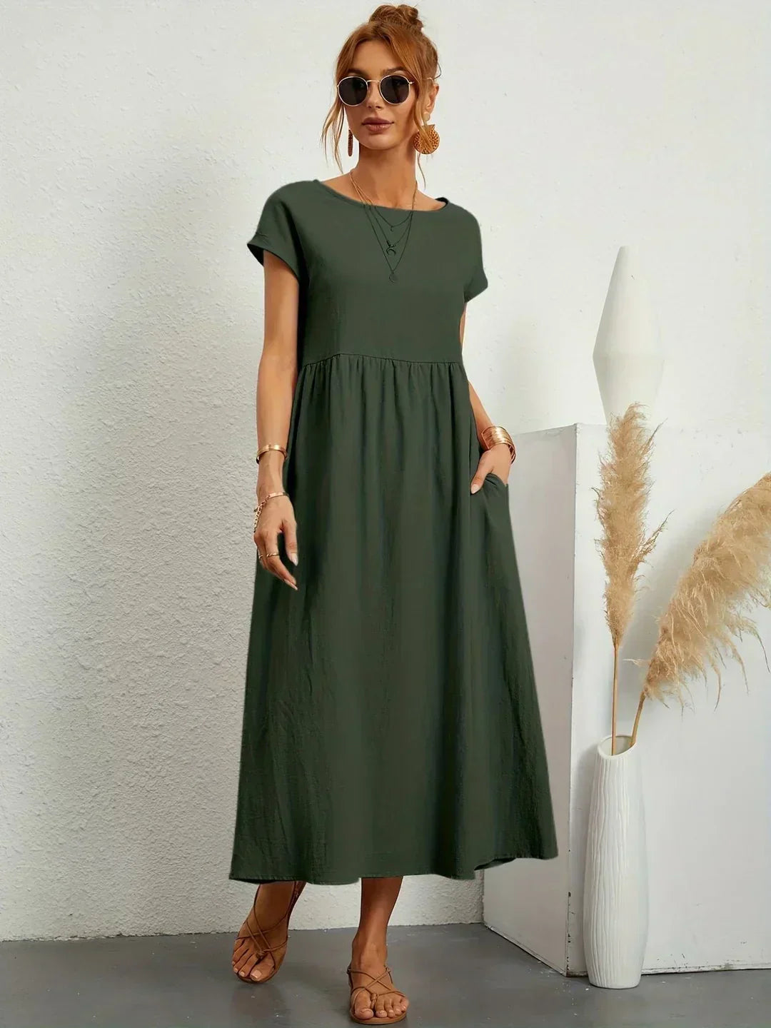 Isabella™ | Timeless Midi Dress for Effortless Elegance