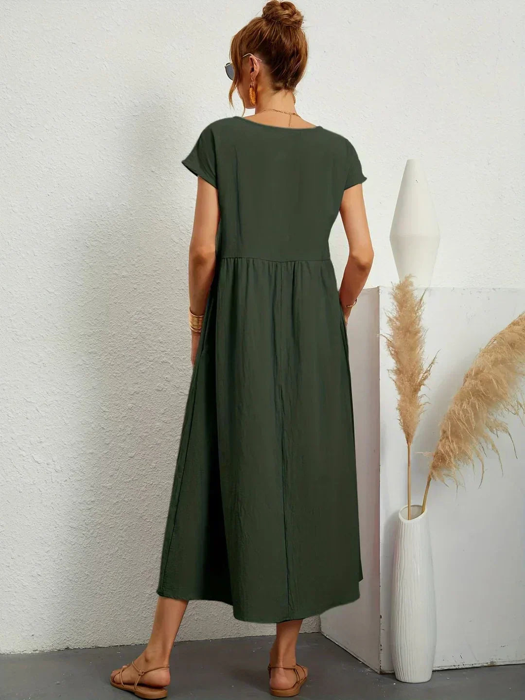 Isabella™ | Timeless Midi Dress for Effortless Elegance