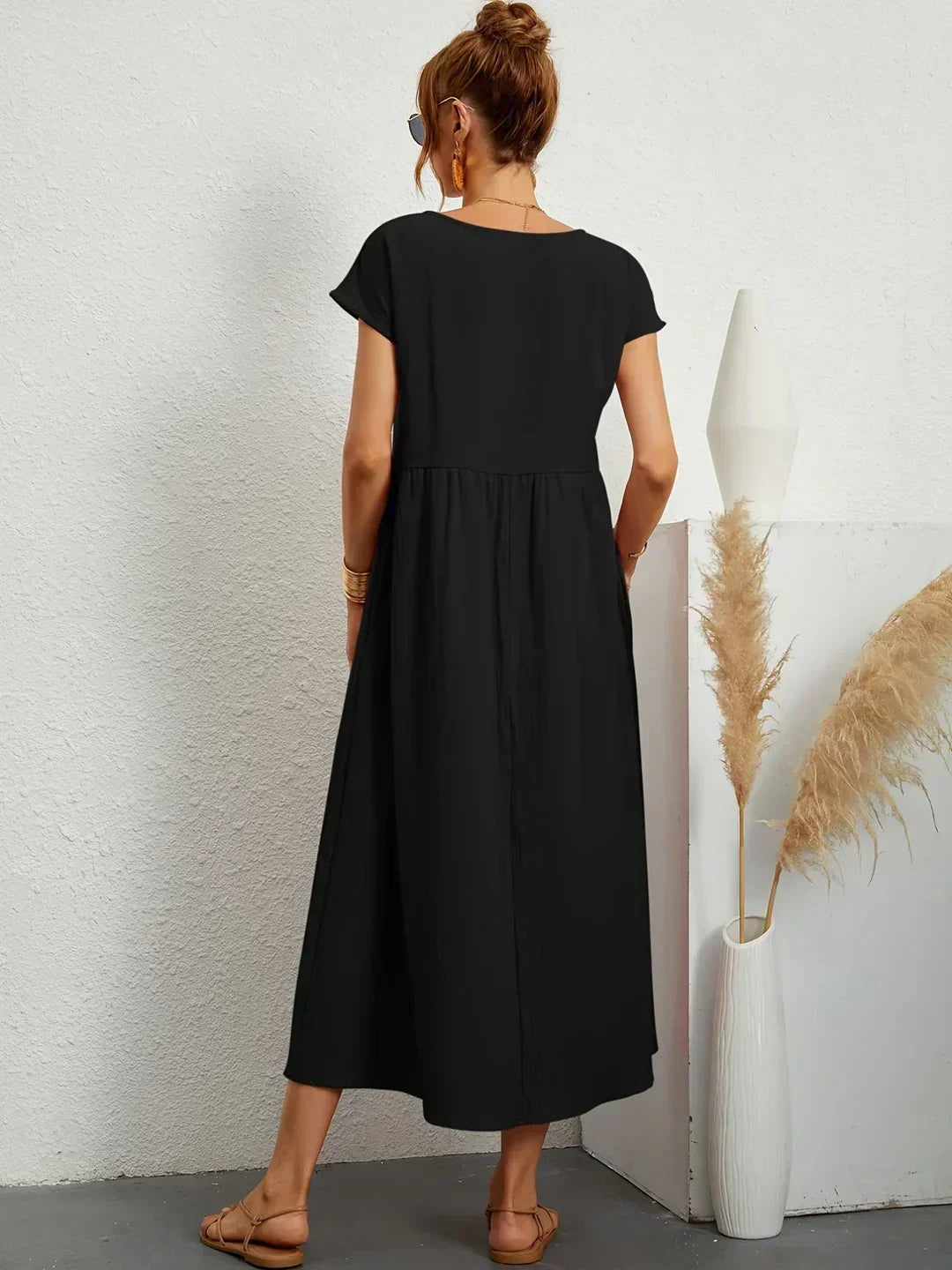 Isabella™ | Timeless Midi Dress for Effortless Elegance