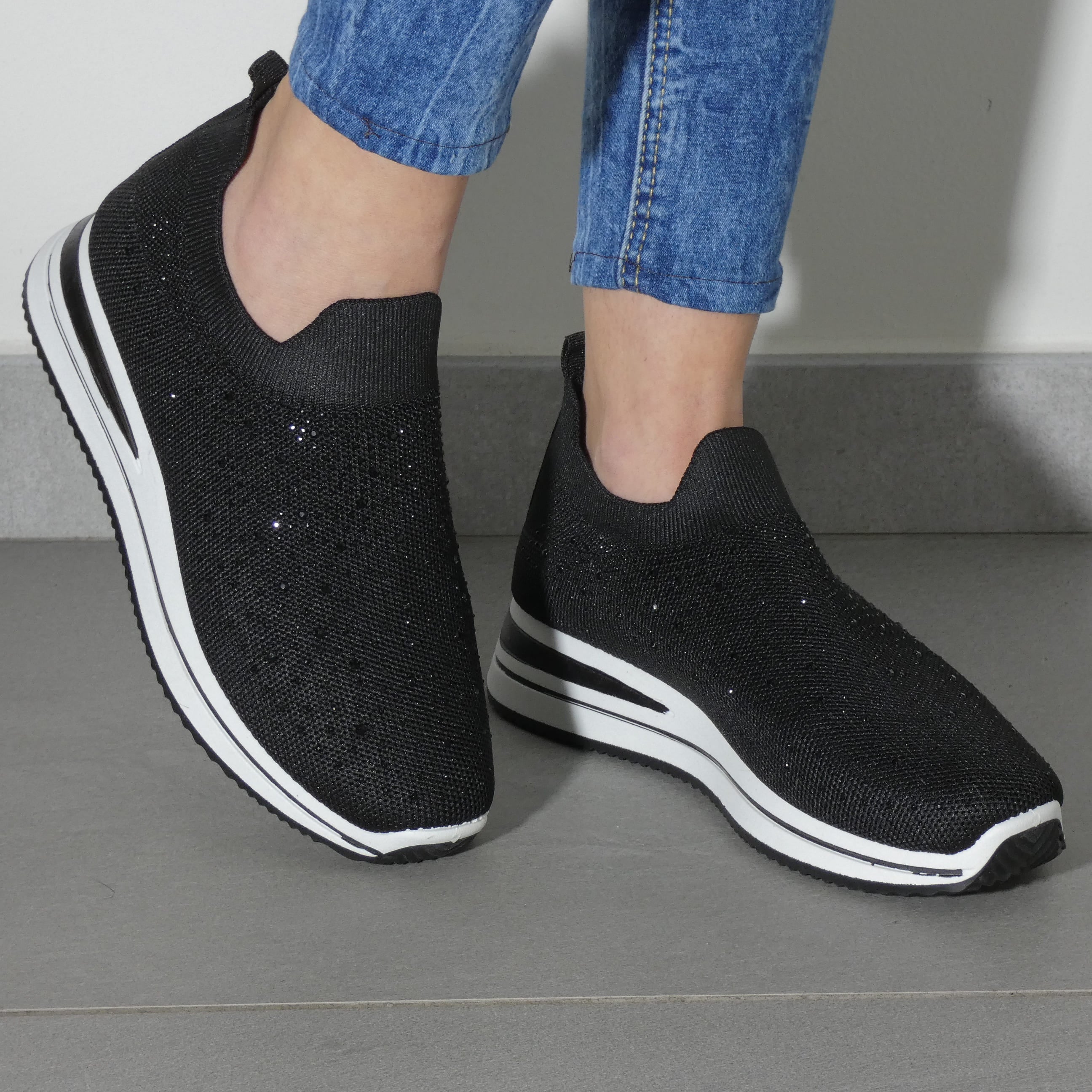 Isabella™ | Glamorous Rhinestone-Studded Sneakers