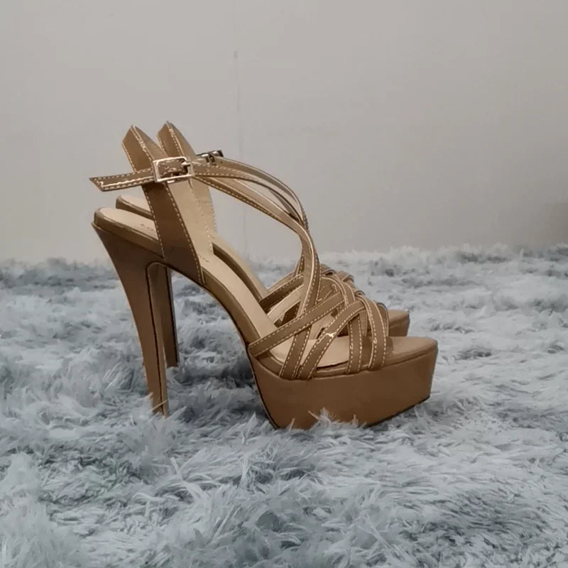 Isabella™ | Chic Leather Heels for Confidence