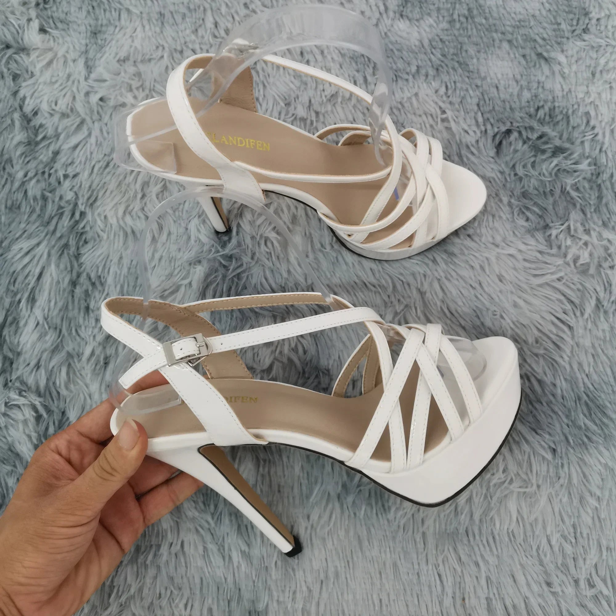 Isabella™ | Chic Leather Heels for Confidence