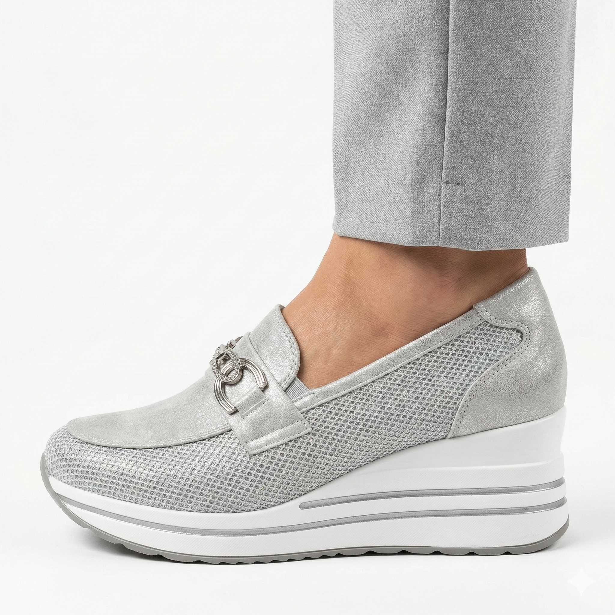 Lila™ | Luxurious Leather Moccasins for Everyday Elegance