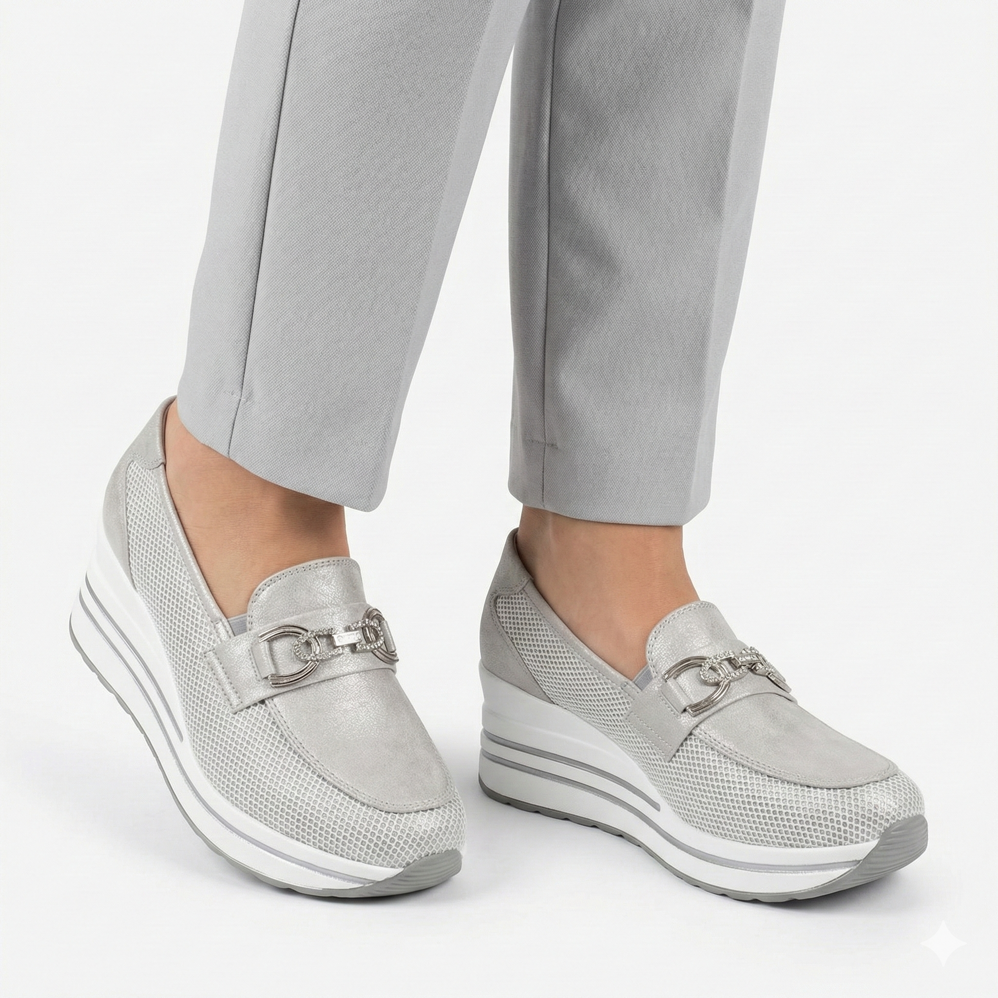 Lila™ | Luxurious Leather Moccasins for Everyday Elegance