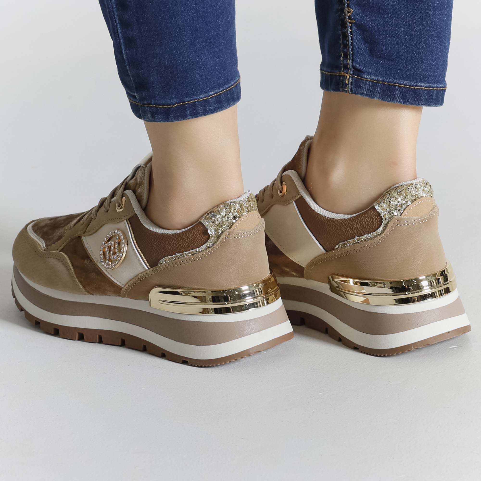 Isabella™ | Stylish Eco-Friendly Sneakers for Everyday Elegance