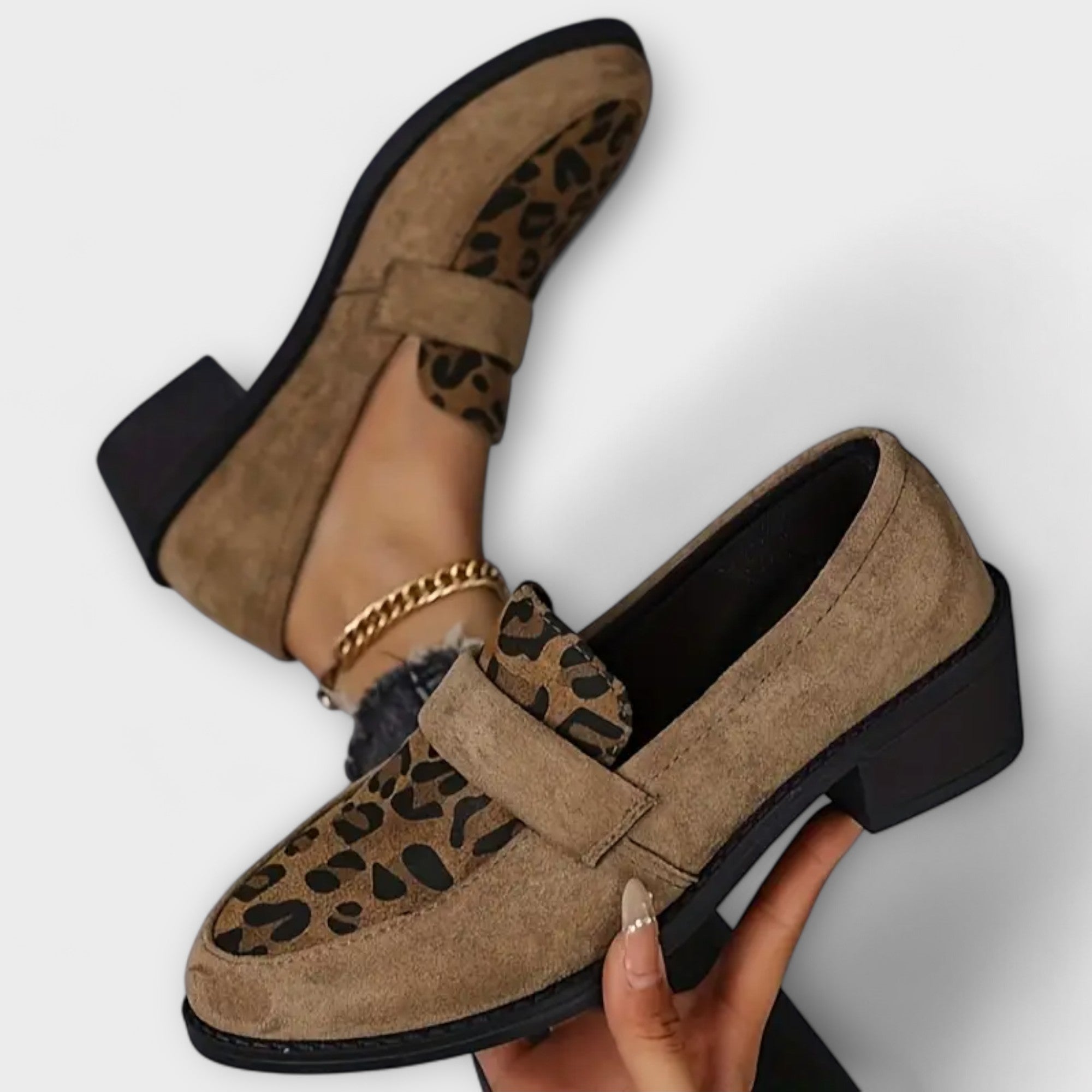 Vivienne™ | Chic Panther Print Shoes for Confidence