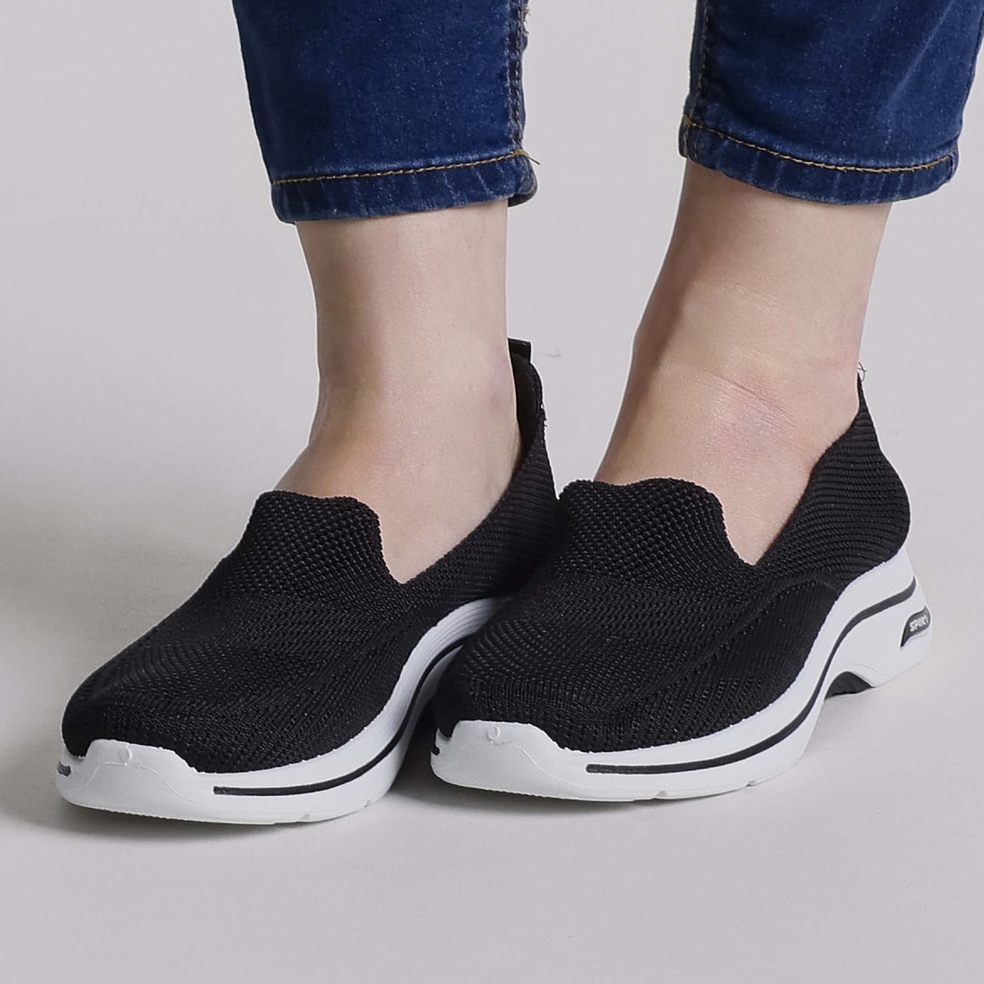 Lila™ | Chic Slip-On Sneakers for Effortless Style