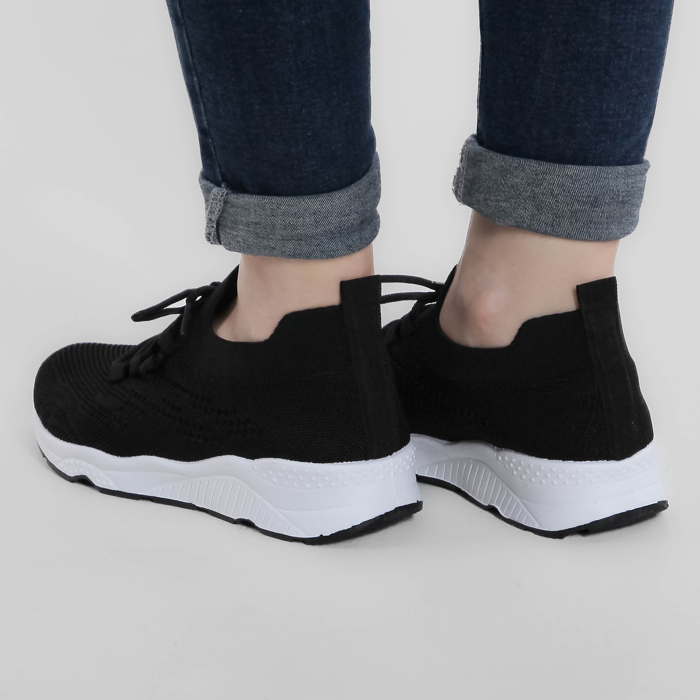 Isabella™ | Chic Canvas Sneakers for Everyday Elegance