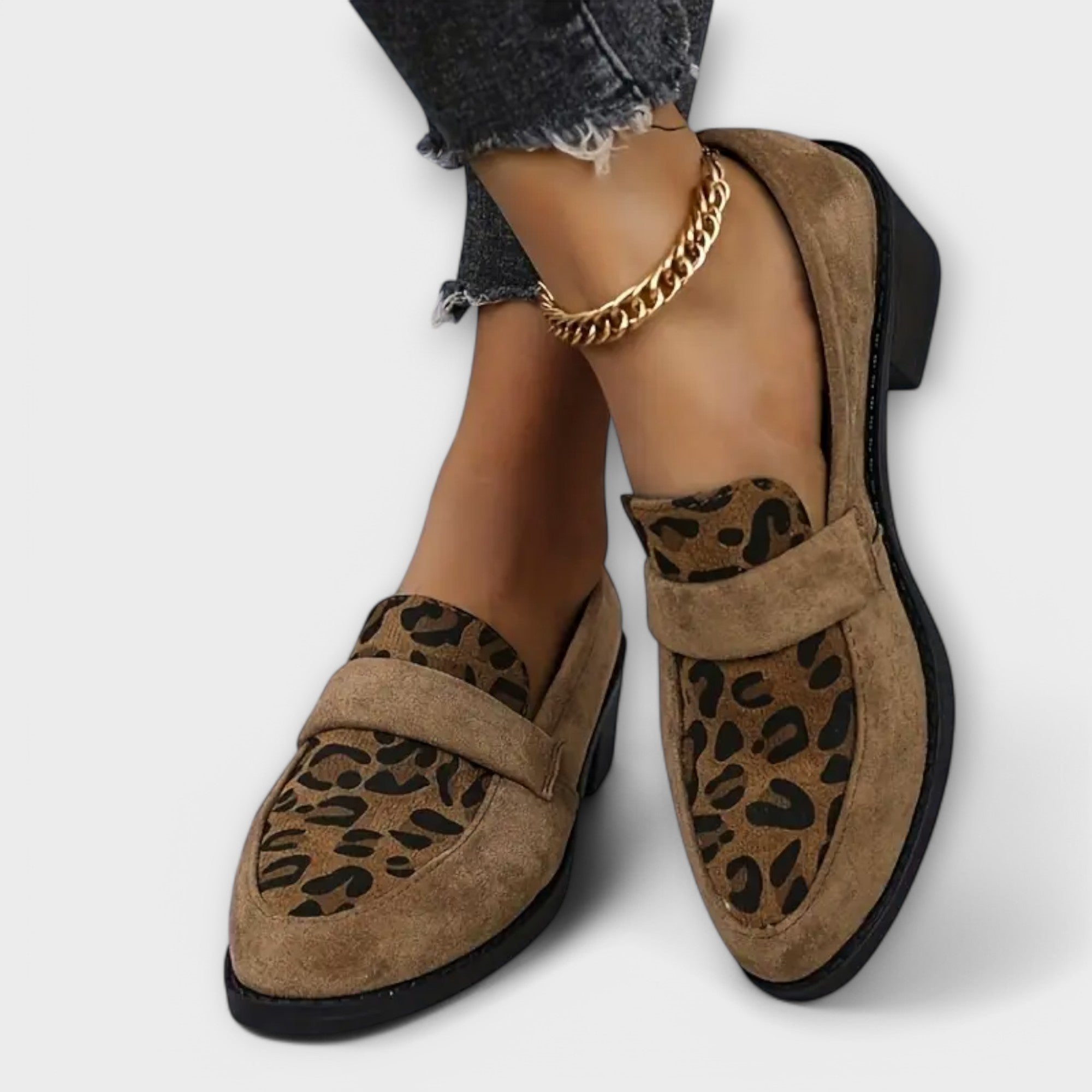Vivienne™ | Chic Panther Print Shoes for Confidence