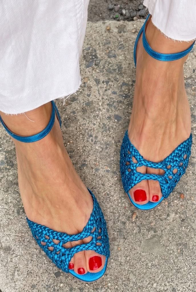 Isadora™ | Chic Woven Gold Sandals for Effortless Elegance