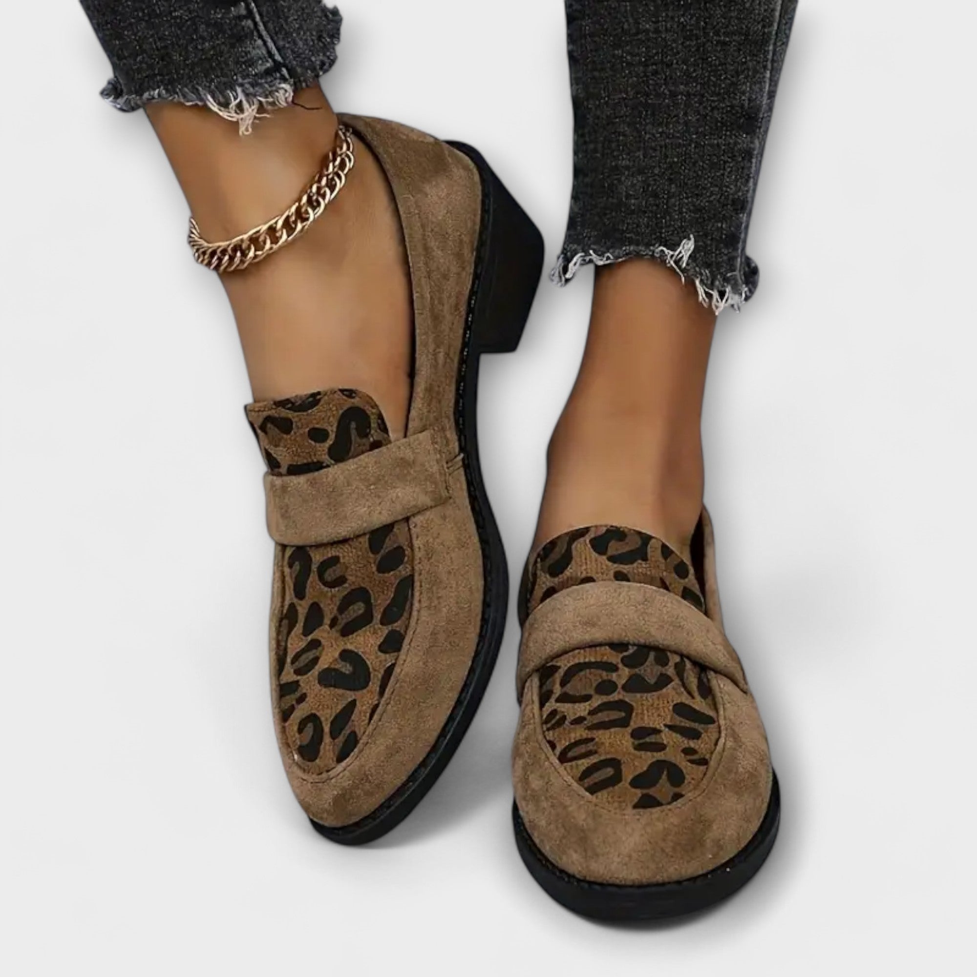 Vivienne™ | Chic Panther Print Shoes for Confidence