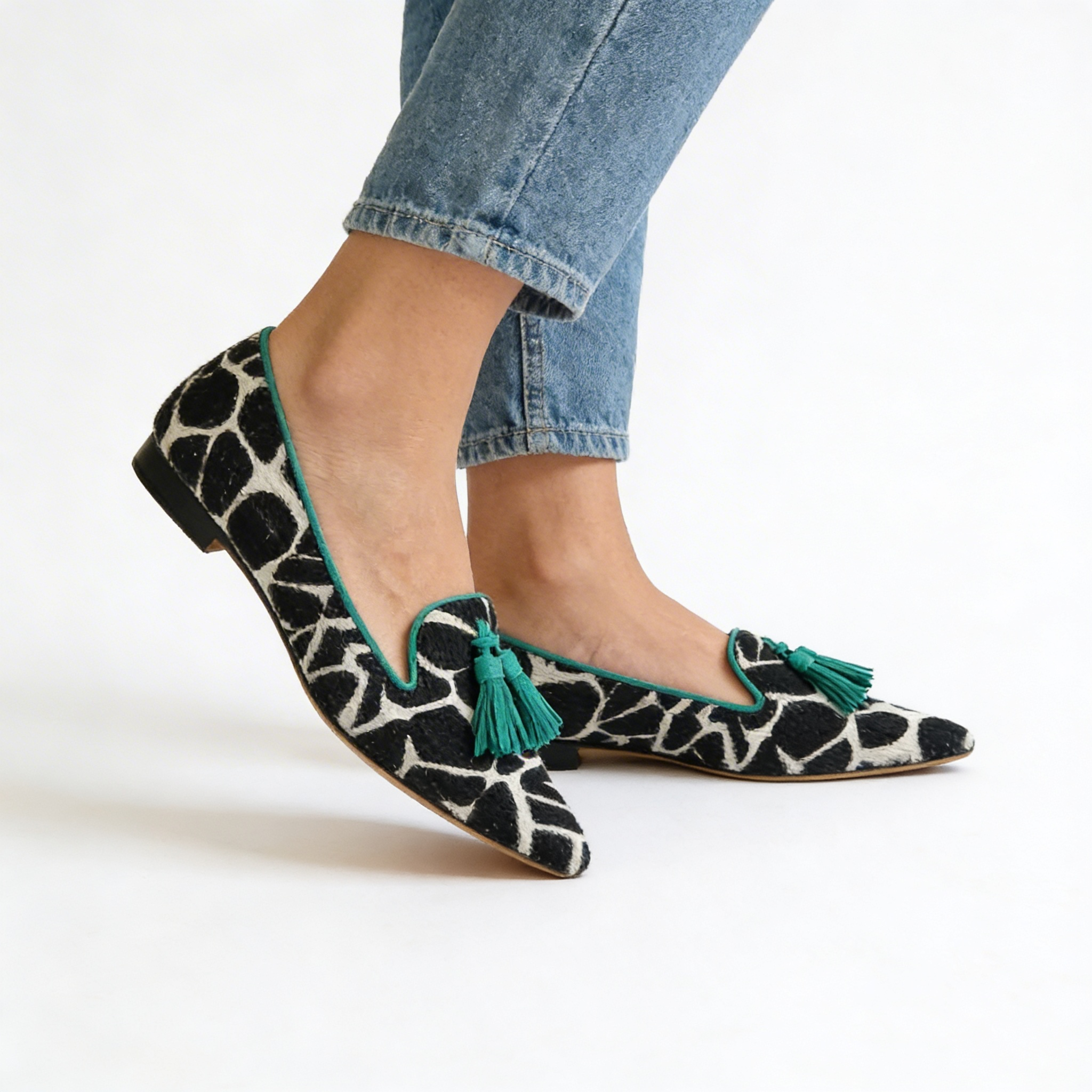 Isabella™ | Chic Leather Loafers with Grace