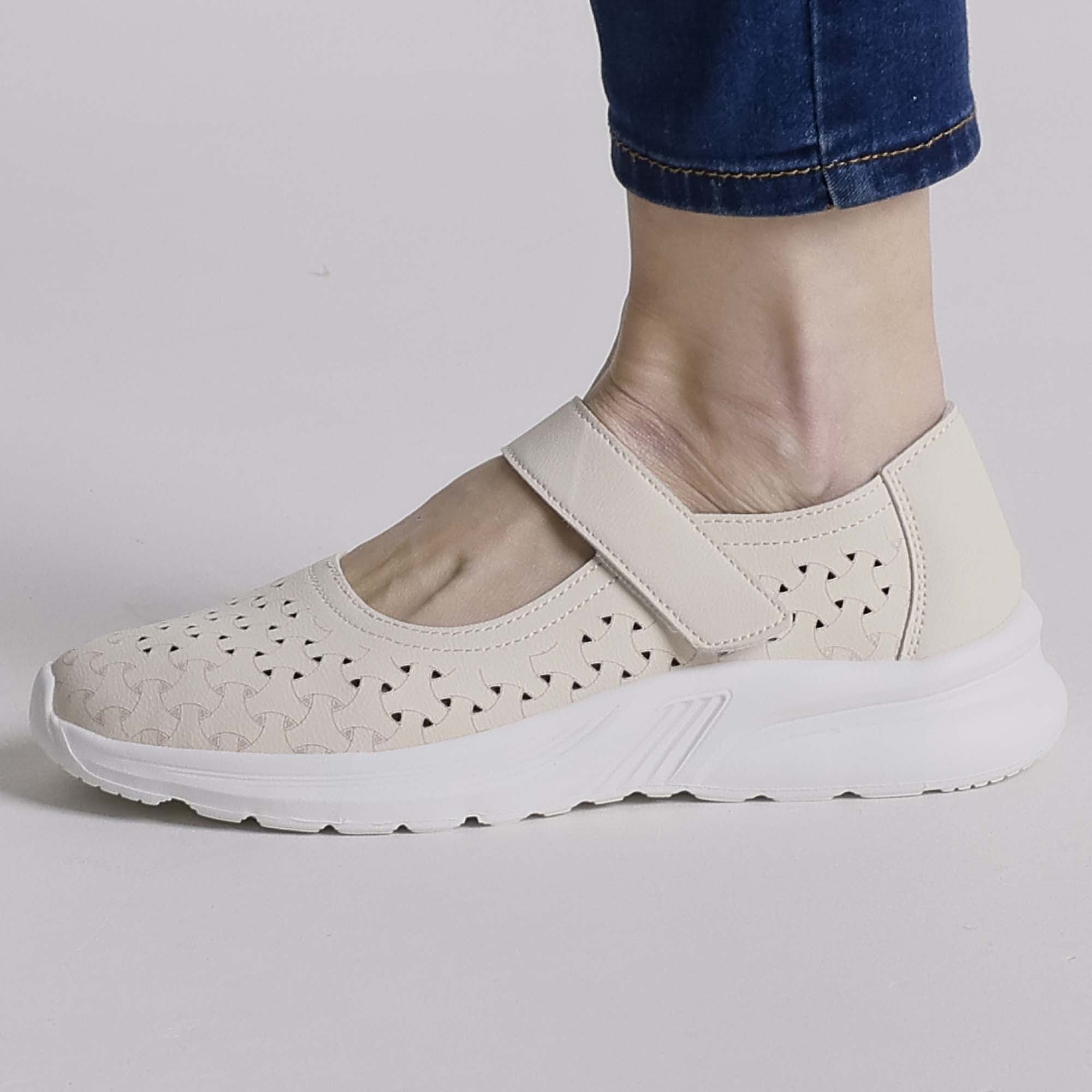 Isabella™ | Chic Leather Loafers for All-Day Elegance