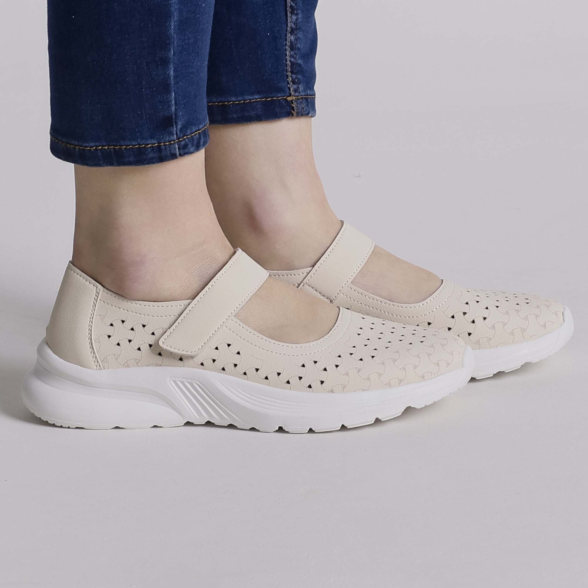 Isabella™ | Chic Leather Loafers for All-Day Elegance